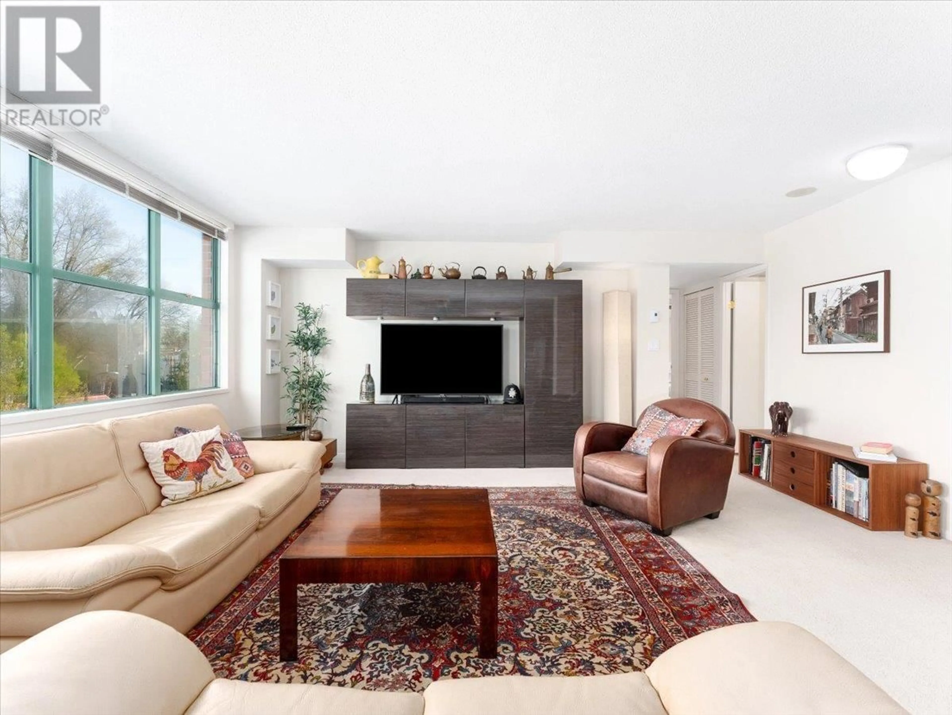 Living room with furniture, unknown for 511 - 518 14TH AVENUE, Vancouver British Columbia V5Z4N5