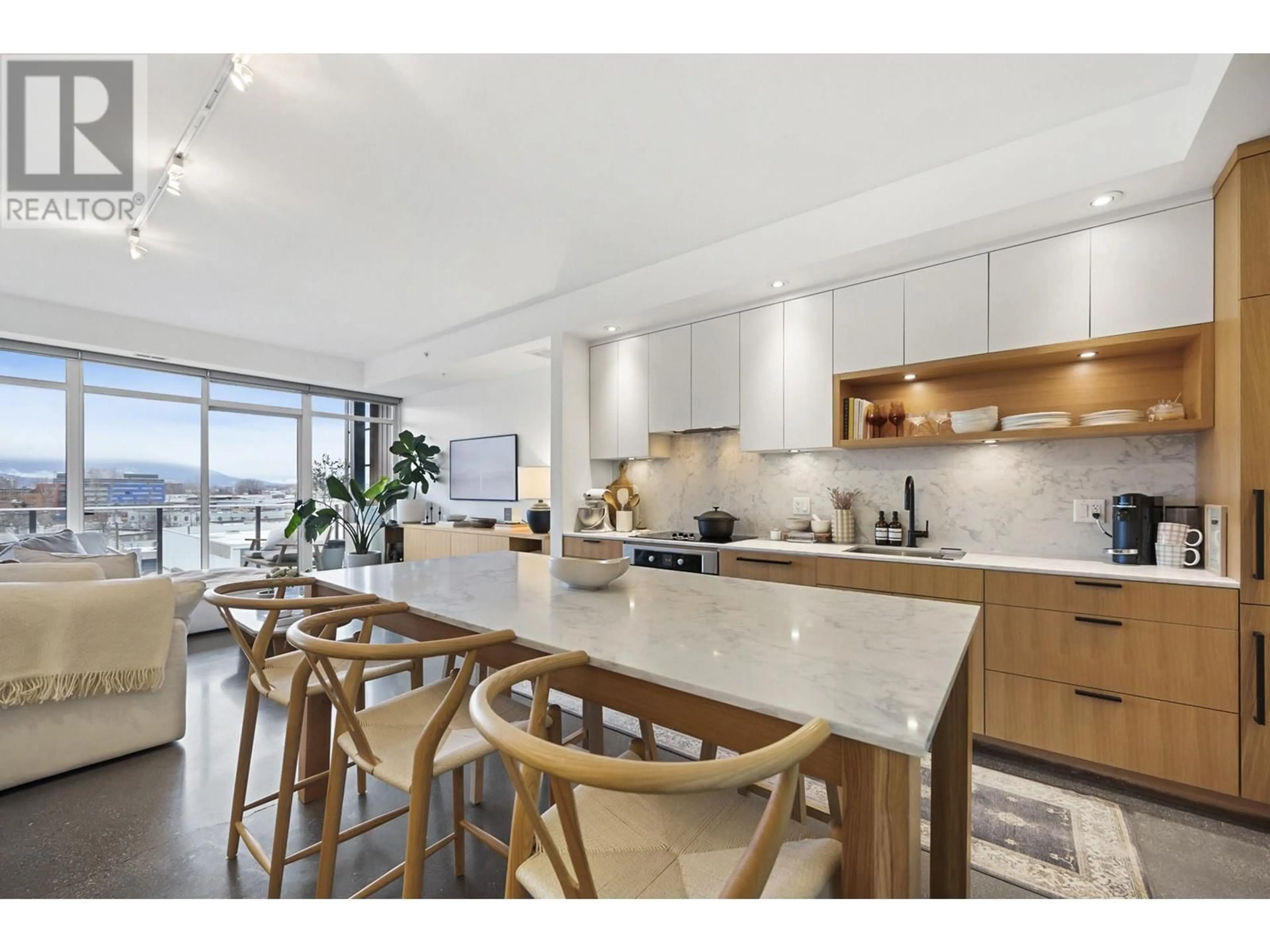 Open concept kitchen, unknown for 404 - 256 2ND AVENUE, Vancouver British Columbia V5T0A7