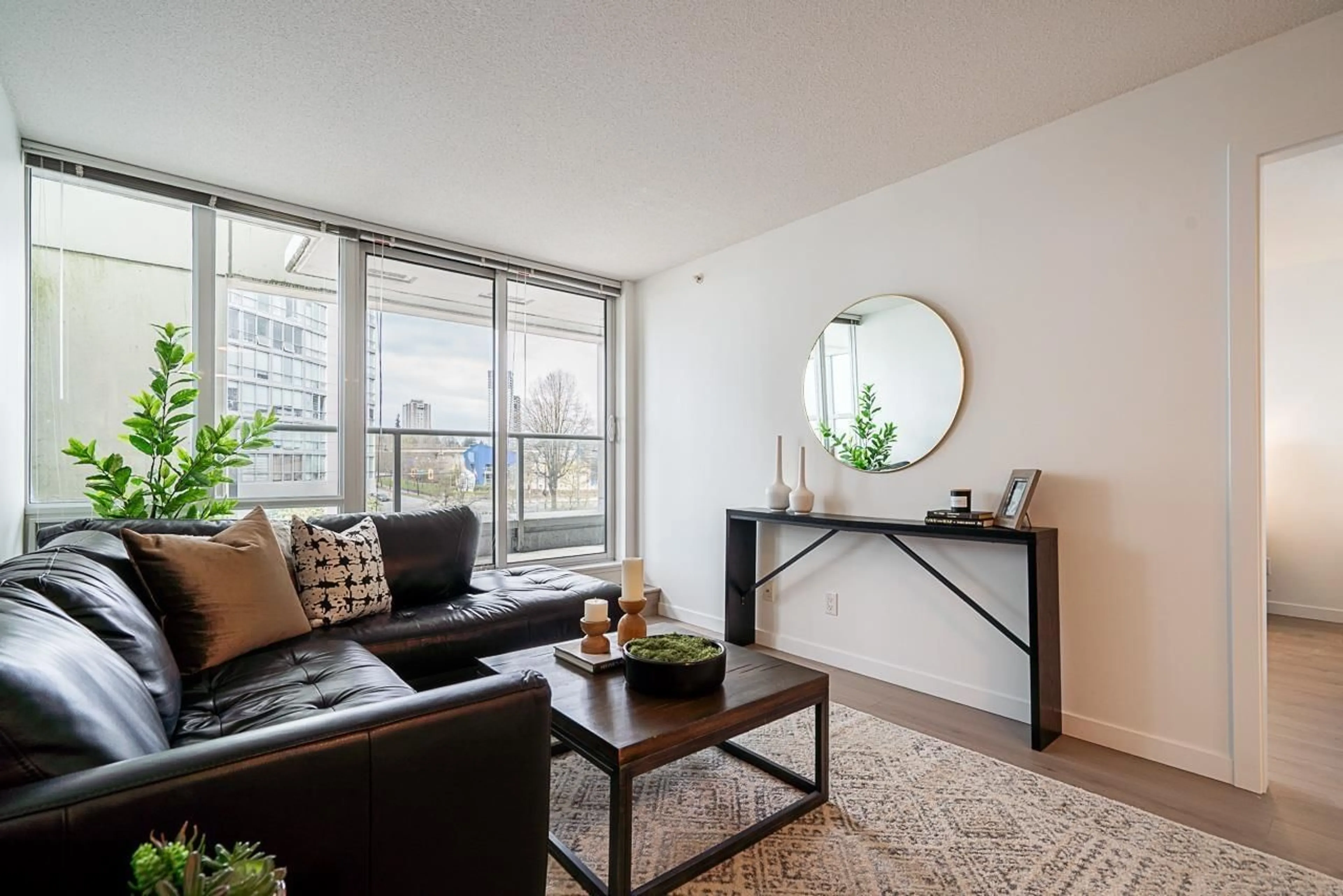 Living room with furniture, unknown for 203 - 13688 100, Surrey British Columbia V3T0G5