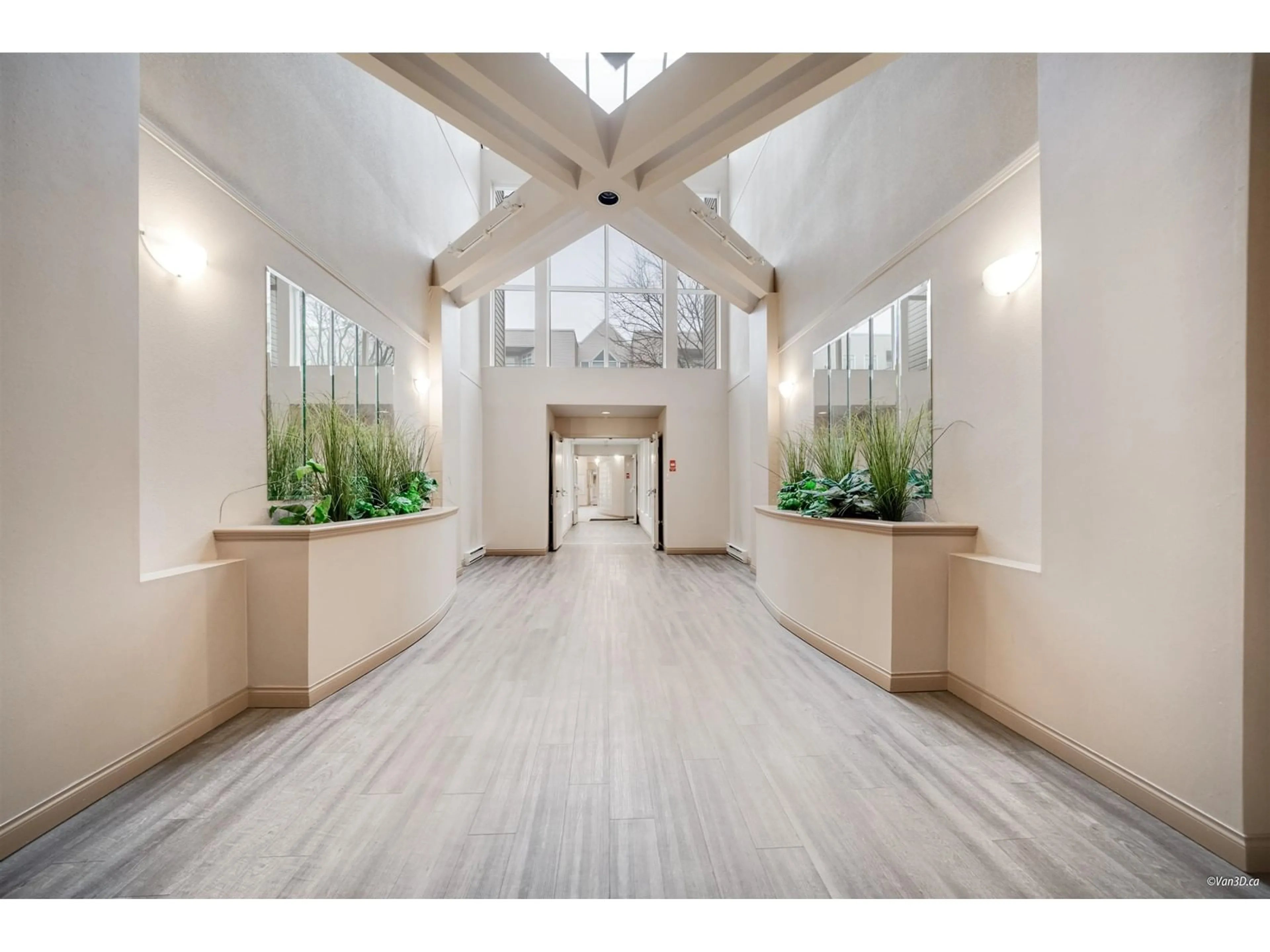 Indoor foyer for 416 - 32085 GEORGE FERGUSON, Abbotsford British Columbia V2T2K7