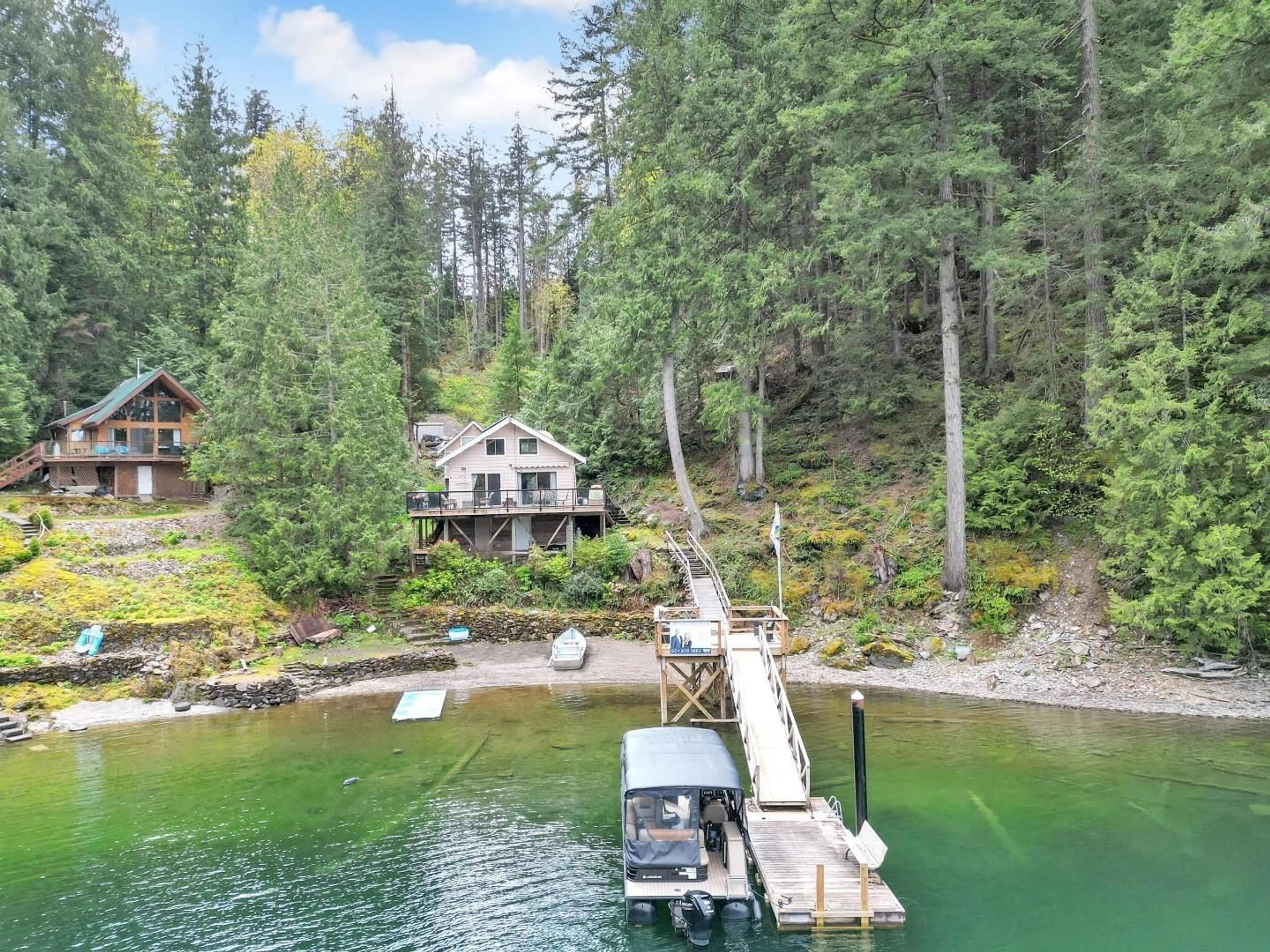 A pic from outside/outdoor area/front of a property/back of a property/a pic from drone, water/lake/river/ocean view for BLK A - DL 492 CASCADE BAY, Harrison Hot Springs British Columbia V0M1K0