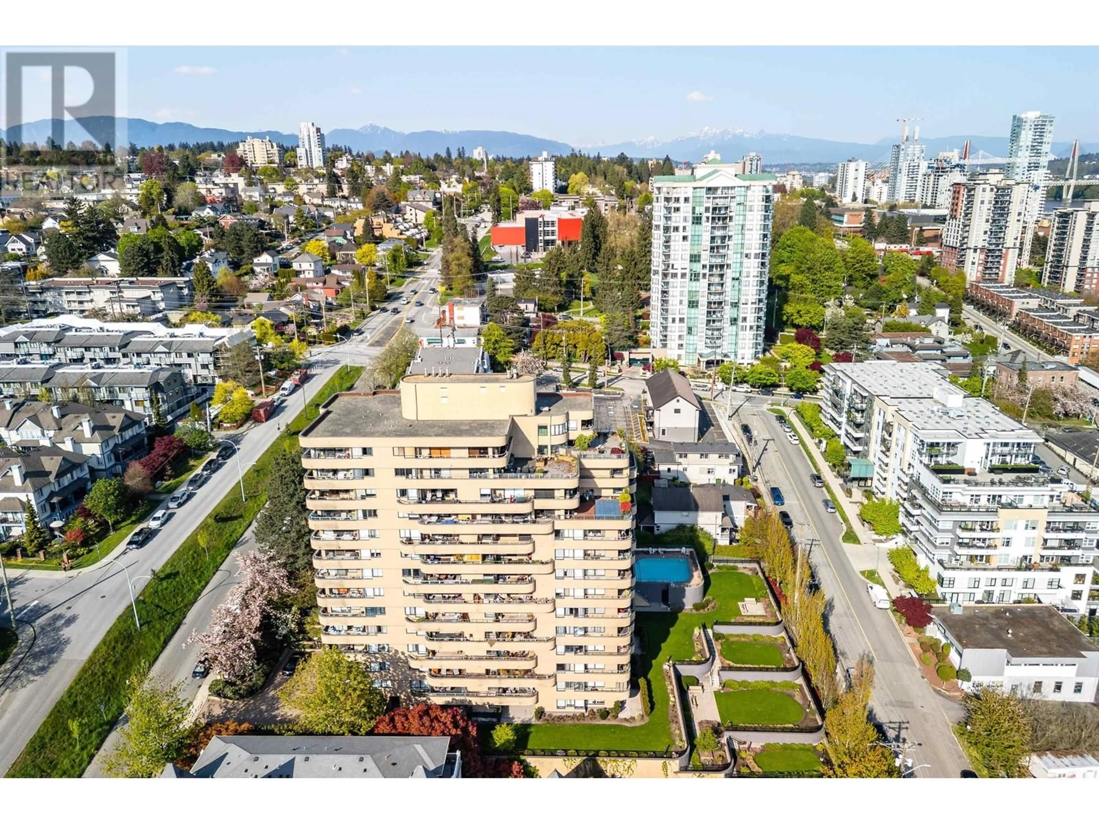 A pic from outside/outdoor area/front of a property/back of a property/a pic from drone, city buildings view from balcony for 1105 - 1026 QUEENS AVENUE, New Westminster British Columbia V3M6B2