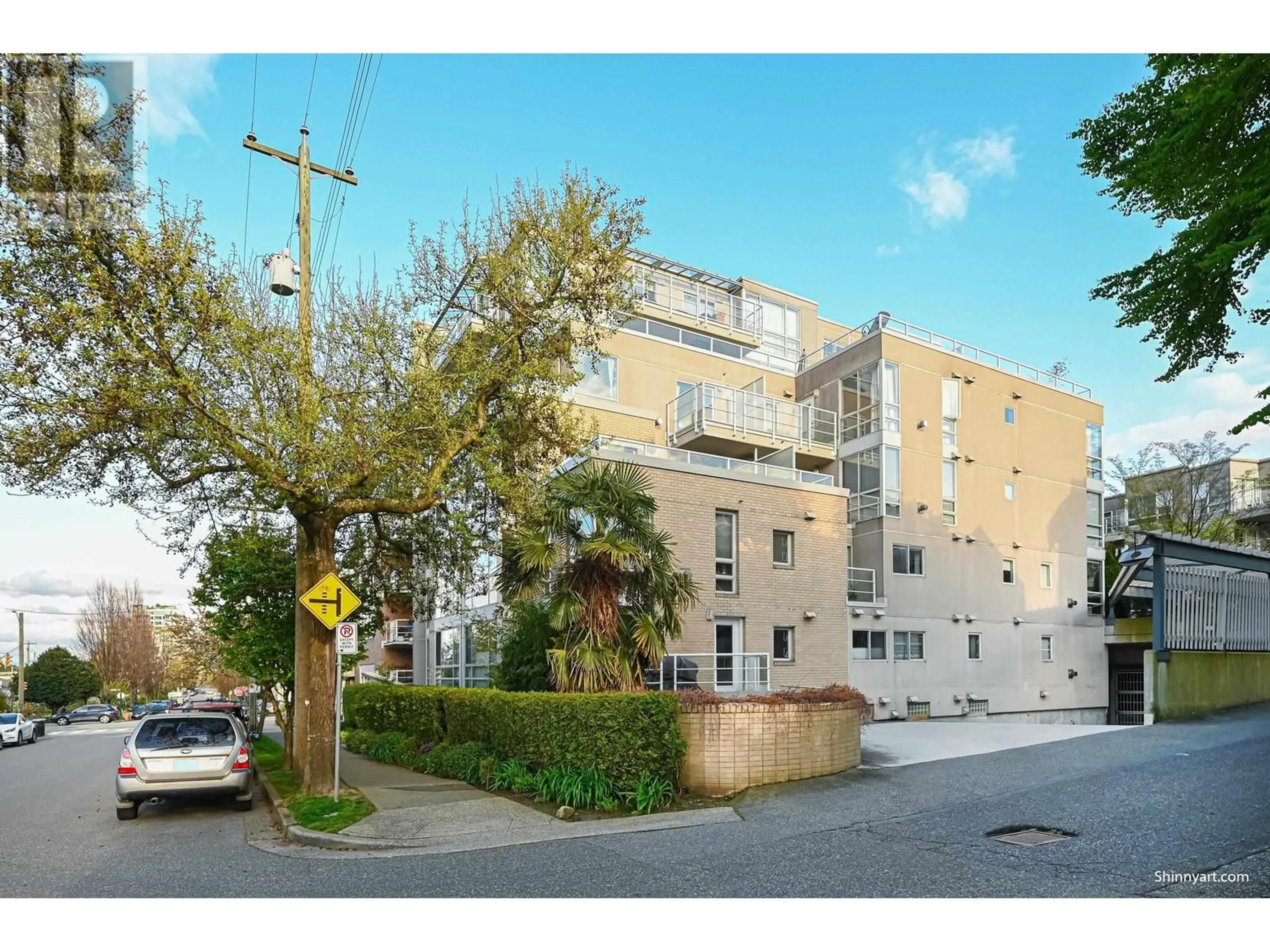 Unknown for 206 - 1818 6TH AVENUE, Vancouver British Columbia V6J1R6
