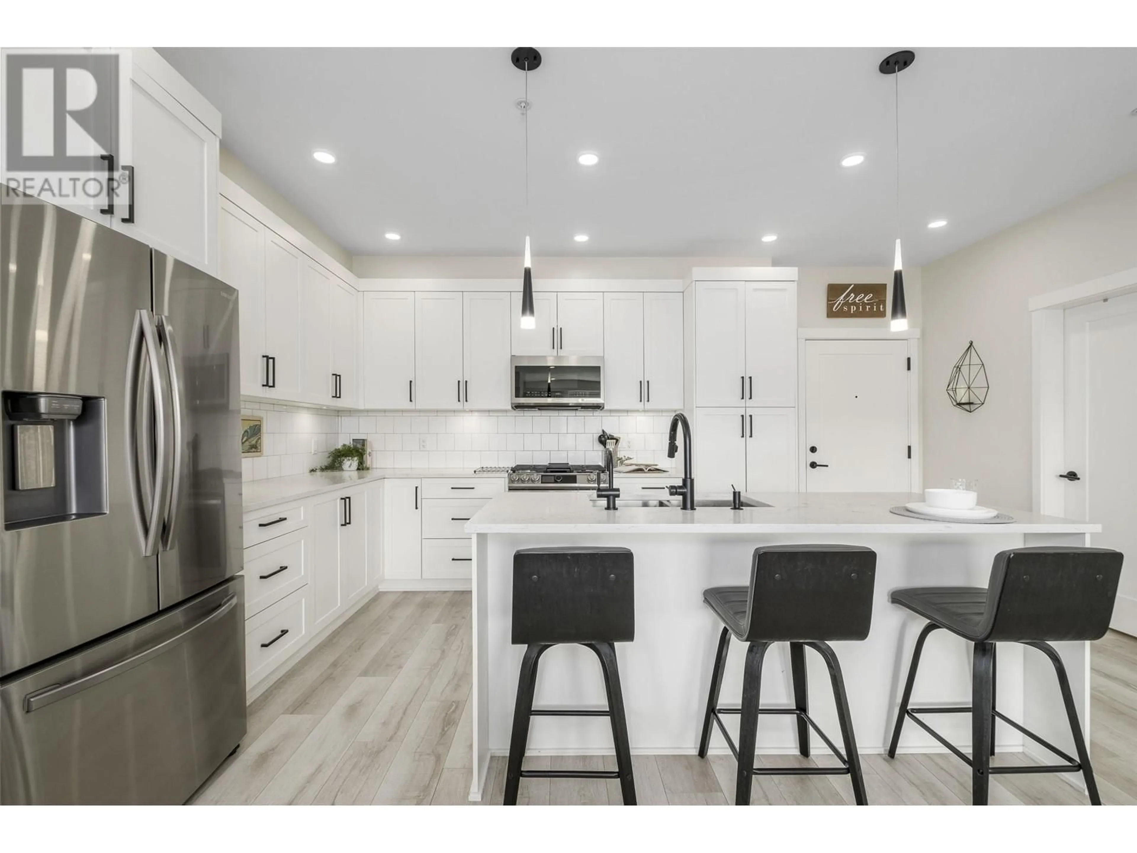 Open concept kitchen, unknown for 510 - 22638 119 AVENUE, Maple Ridge British Columbia V2X4L1