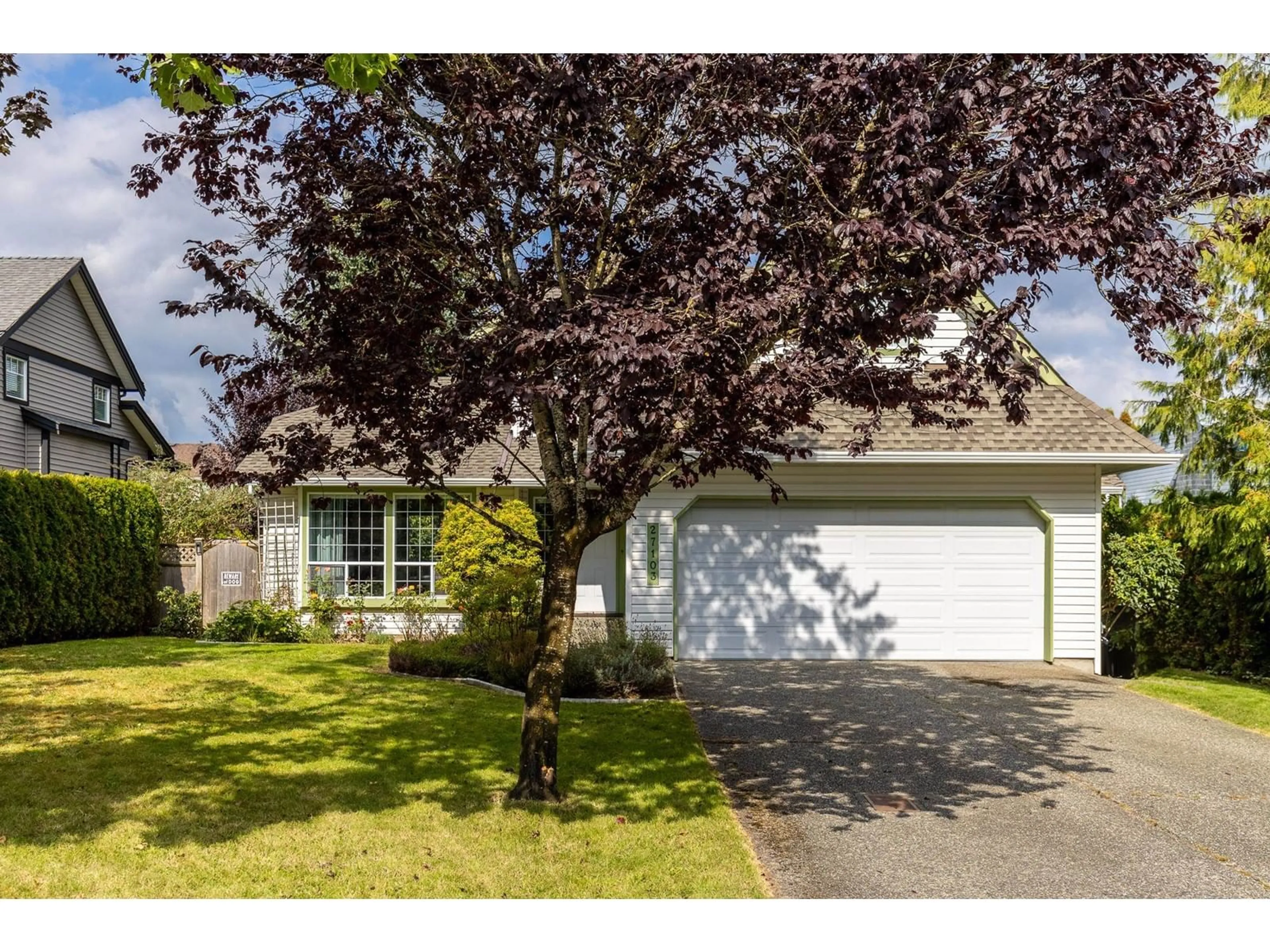 Home with vinyl exterior material, street for 27103 26, Langley British Columbia V4W2Y7