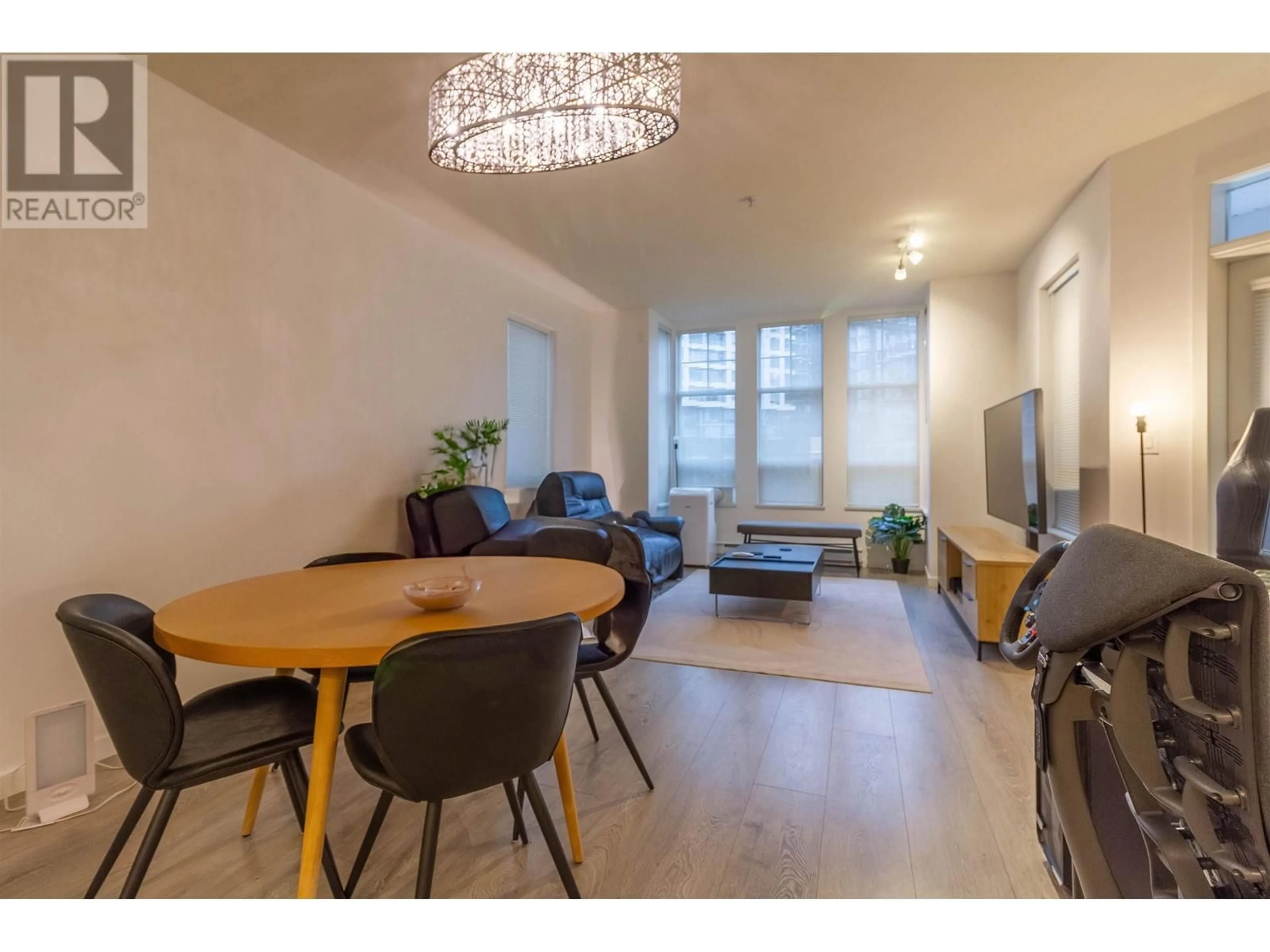 A pic of a room for 314 - 3651 FOSTER AVENUE, Vancouver British Columbia V5R0A2