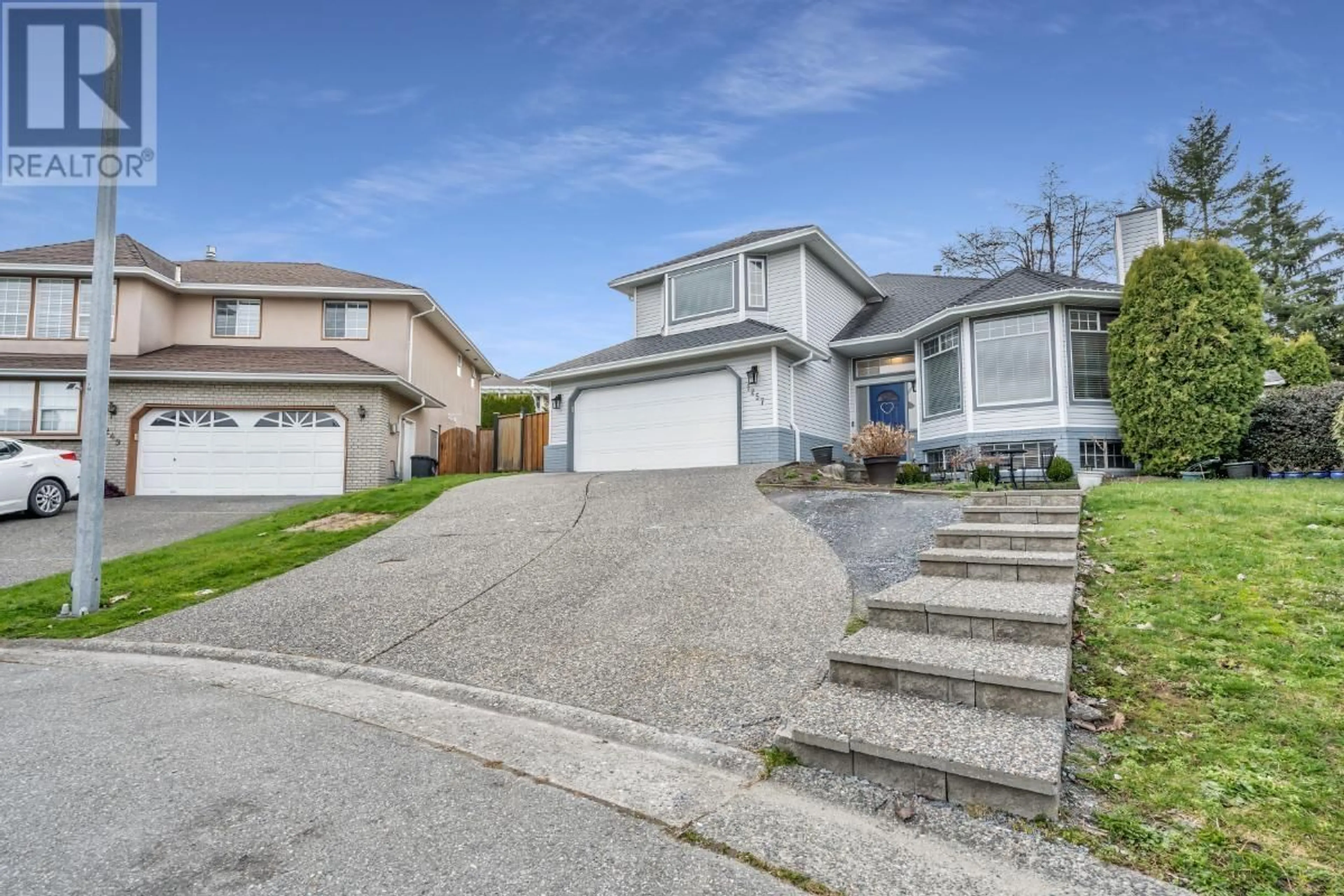 Home with vinyl exterior material, street for 1257 KNIGHTS COURT, Port Coquitlam British Columbia V3C5N3