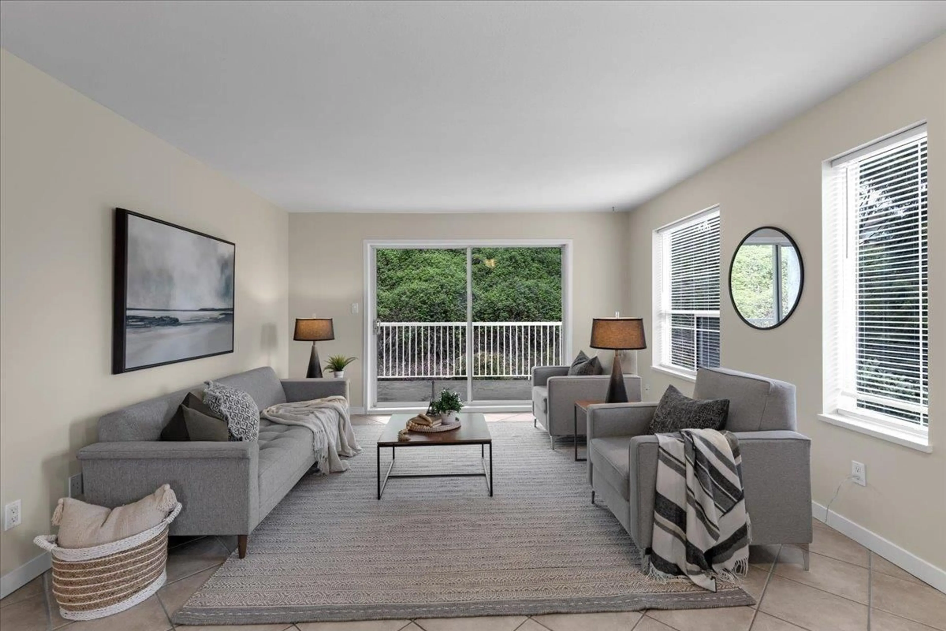 Living room with furniture, unknown for 208 - 2535 HILL-TOUT, Abbotsford British Columbia V2T2P8