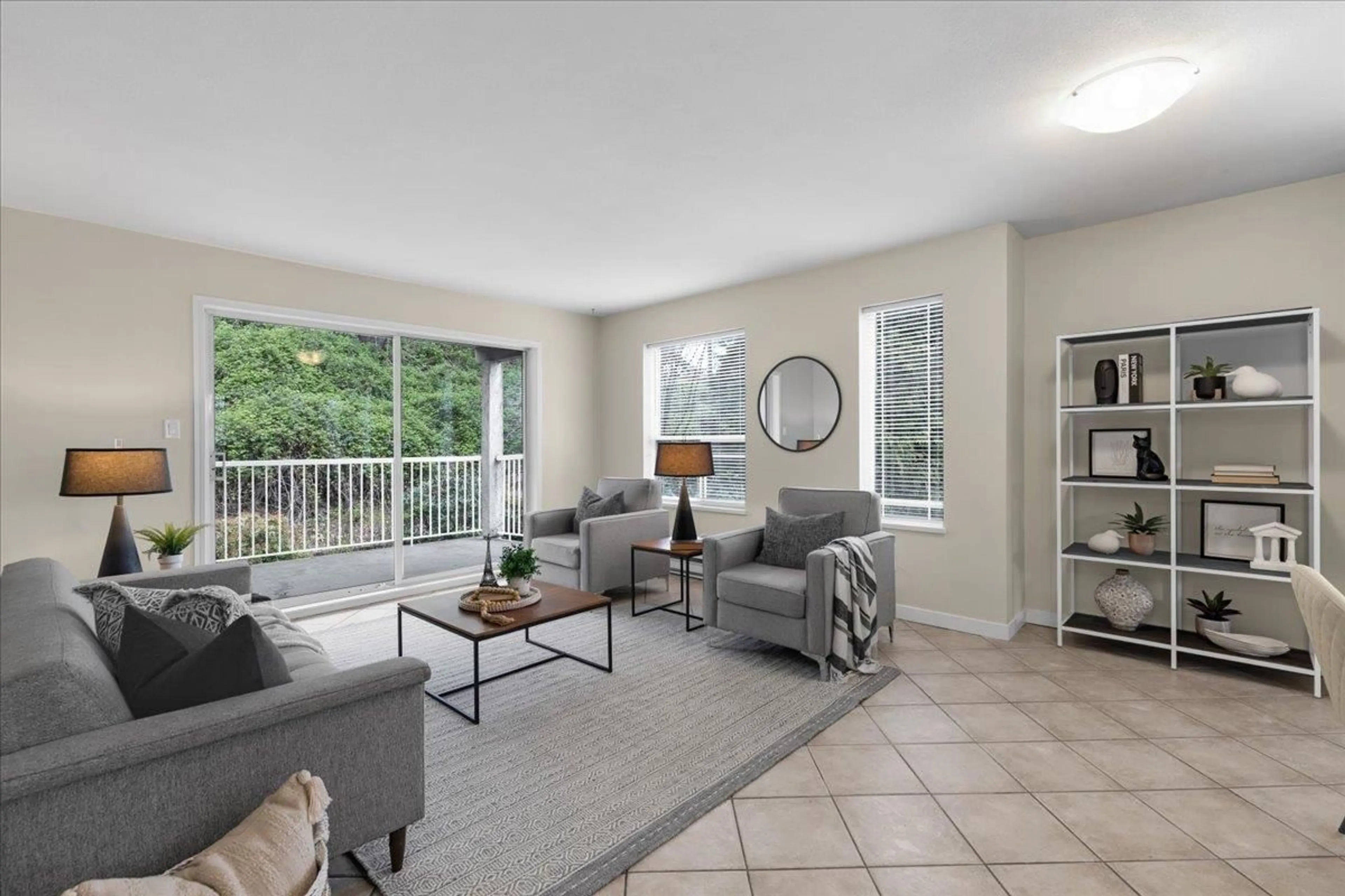 Living room with furniture, unknown for 208 - 2535 HILL-TOUT, Abbotsford British Columbia V2T2P8