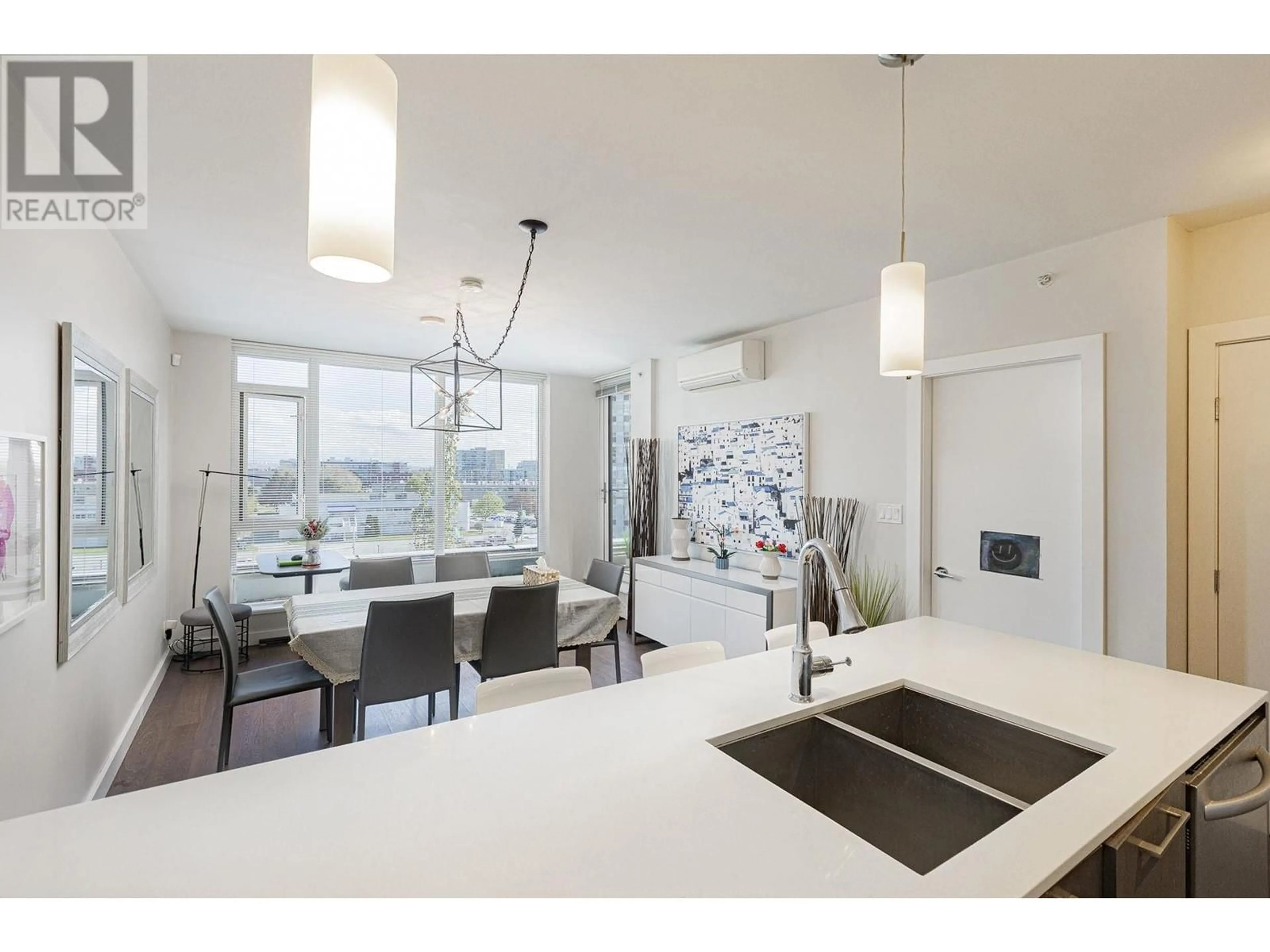Open concept kitchen, unknown for 6015 - 5511 HOLLYBRIDGE WAY, Richmond British Columbia V7C0A3