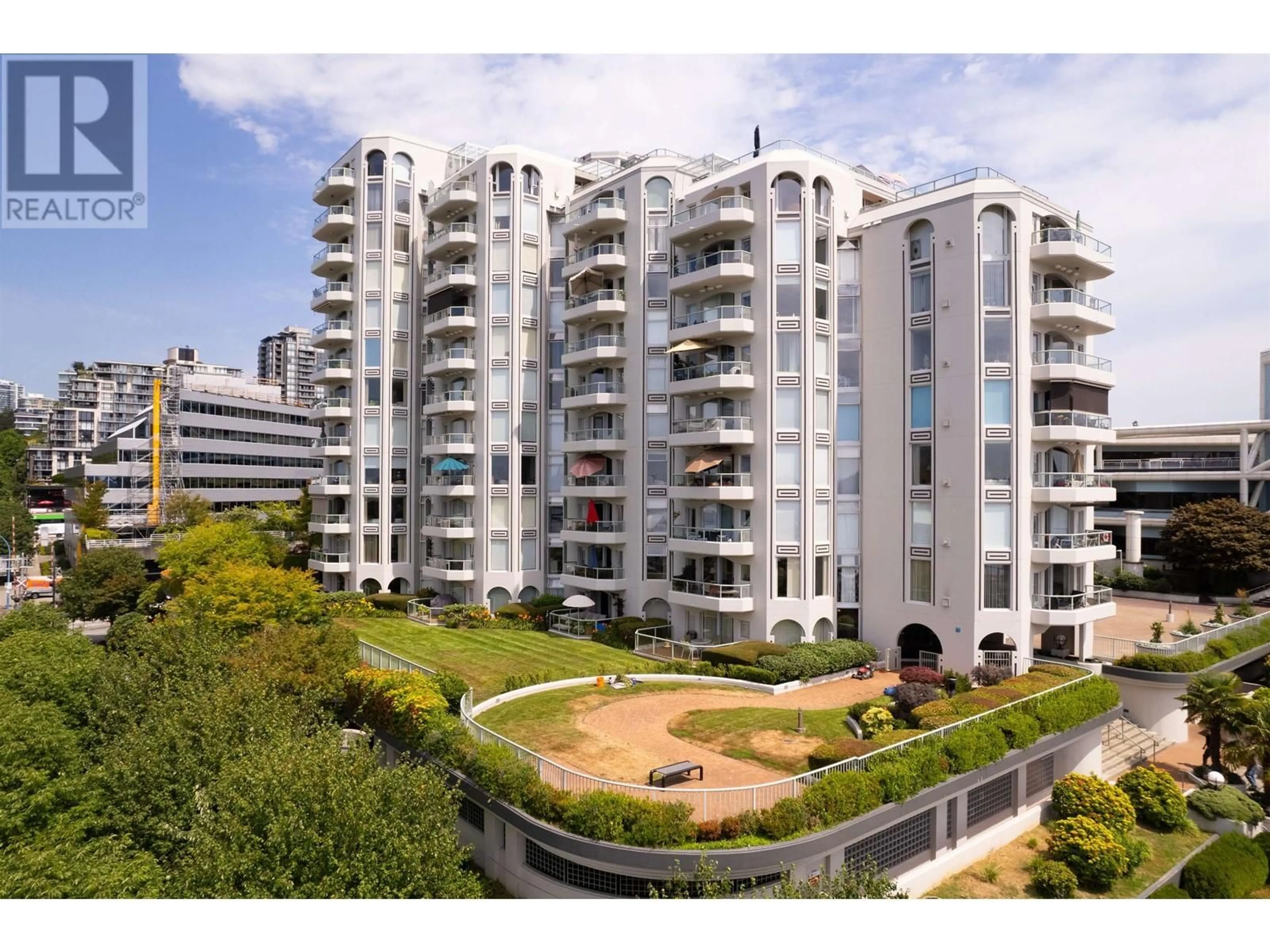 A pic from outside/outdoor area/front of a property/back of a property/a pic from drone, city buildings view from balcony for 106 - 168 CHADWICK COURT, North Vancouver British Columbia V7M3L4