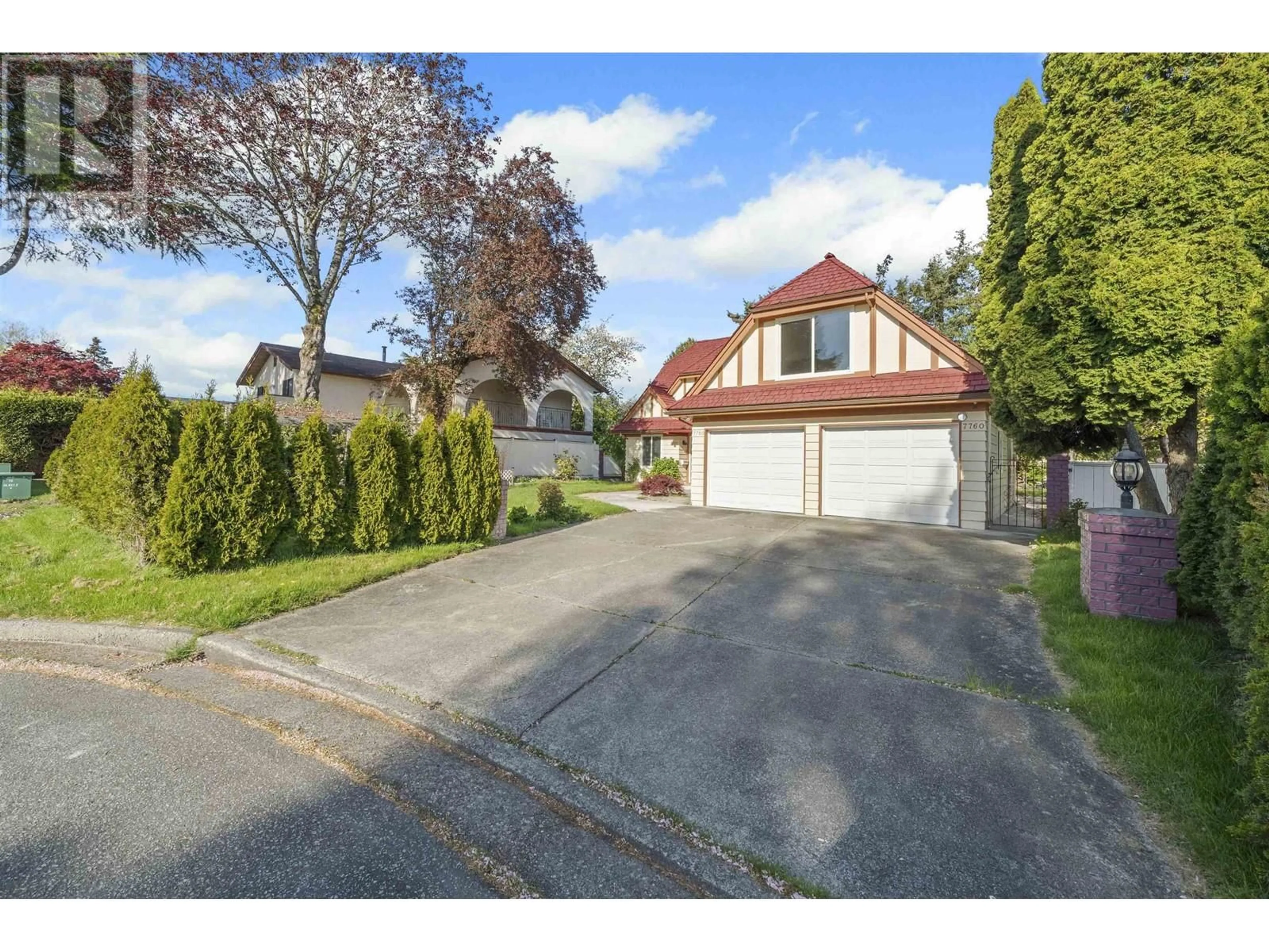 A pic from outside/outdoor area/front of a property/back of a property/a pic from drone, street for 7760 WATERTON DRIVE, Richmond British Columbia V7A4G4