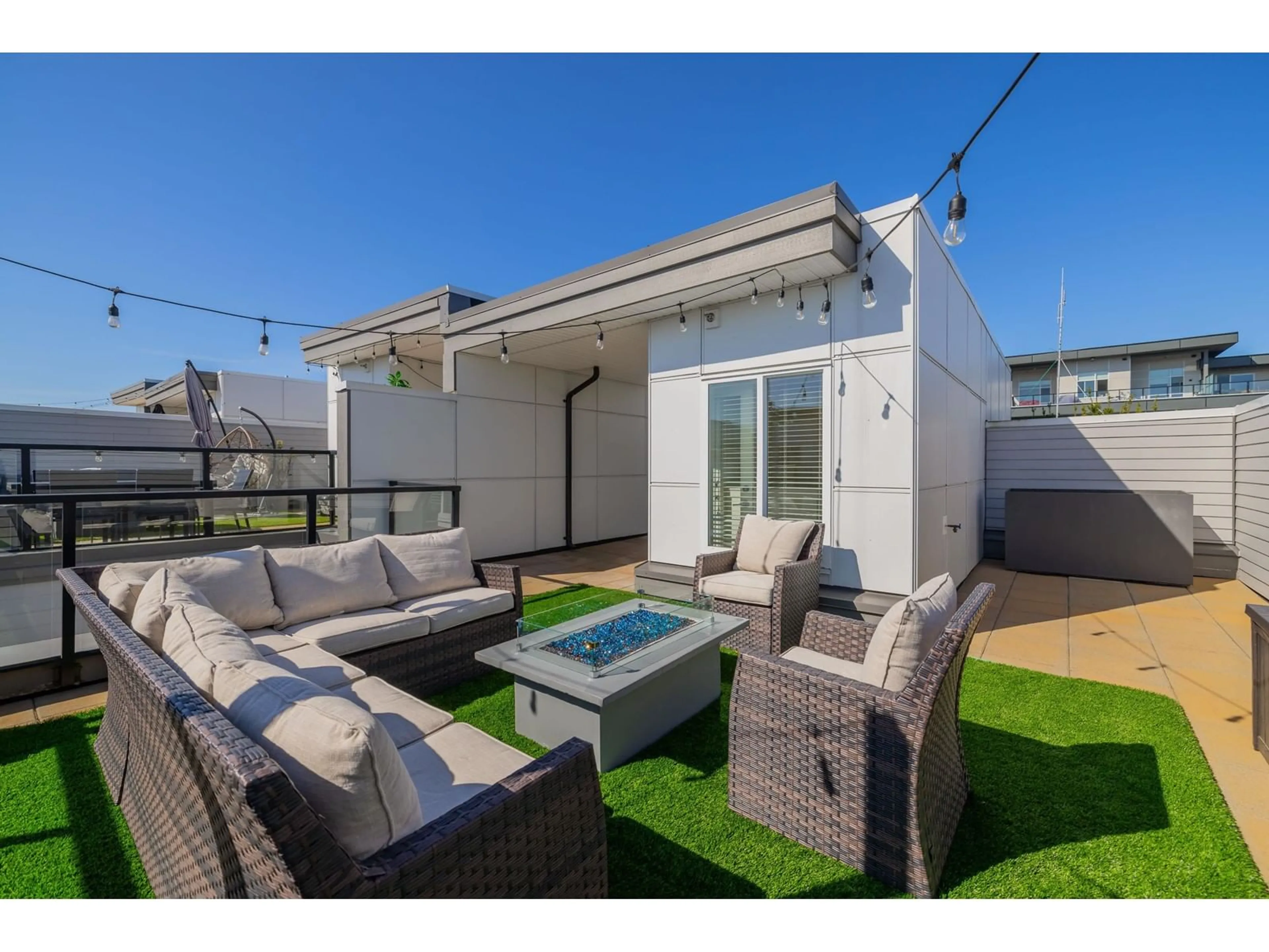 Patio, street for 81 - 7947 209, Langley British Columbia V2Y0Y6