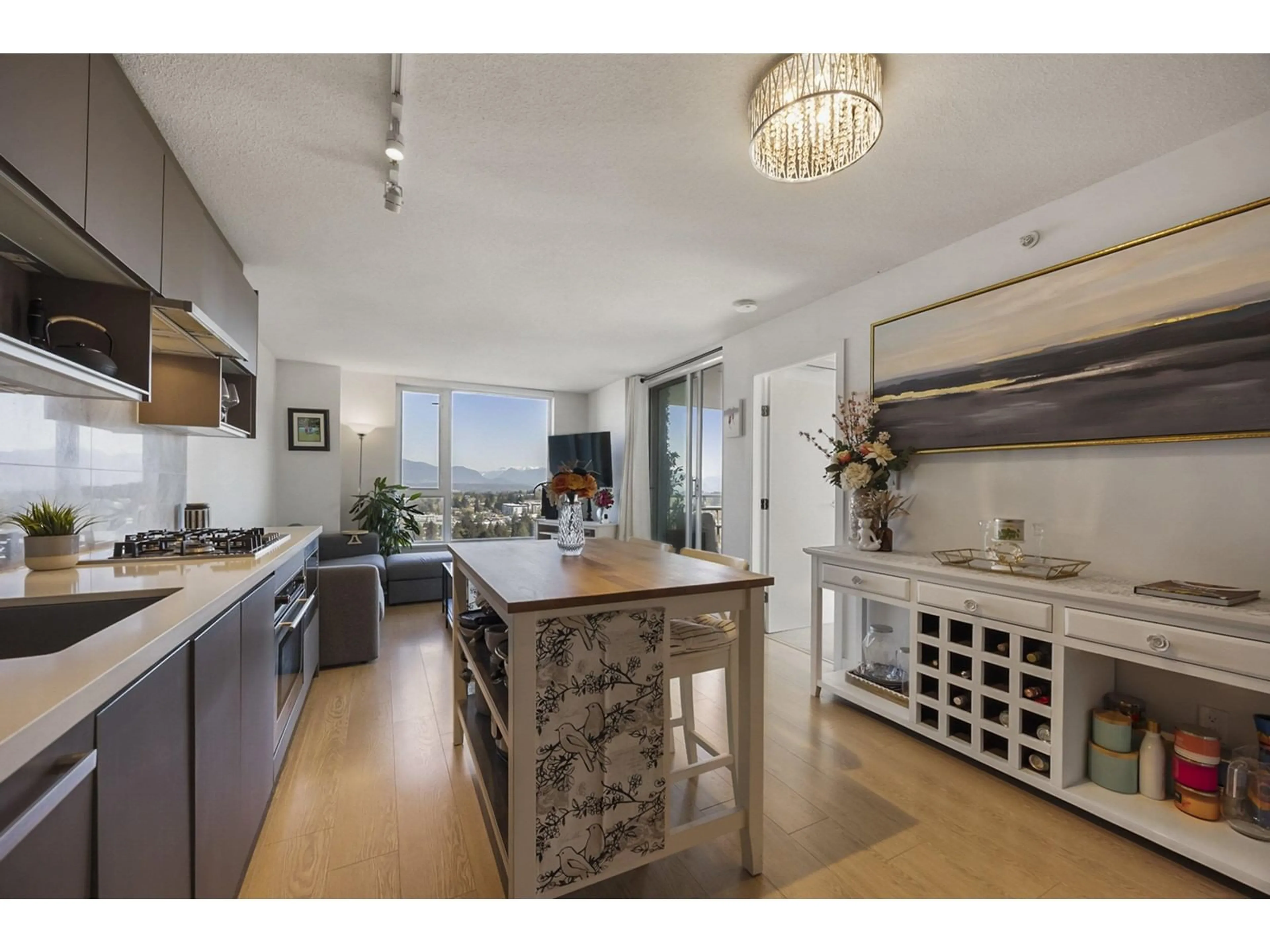 Open concept kitchen, unknown for 3312 - 13750 100, Surrey British Columbia V3T0L3