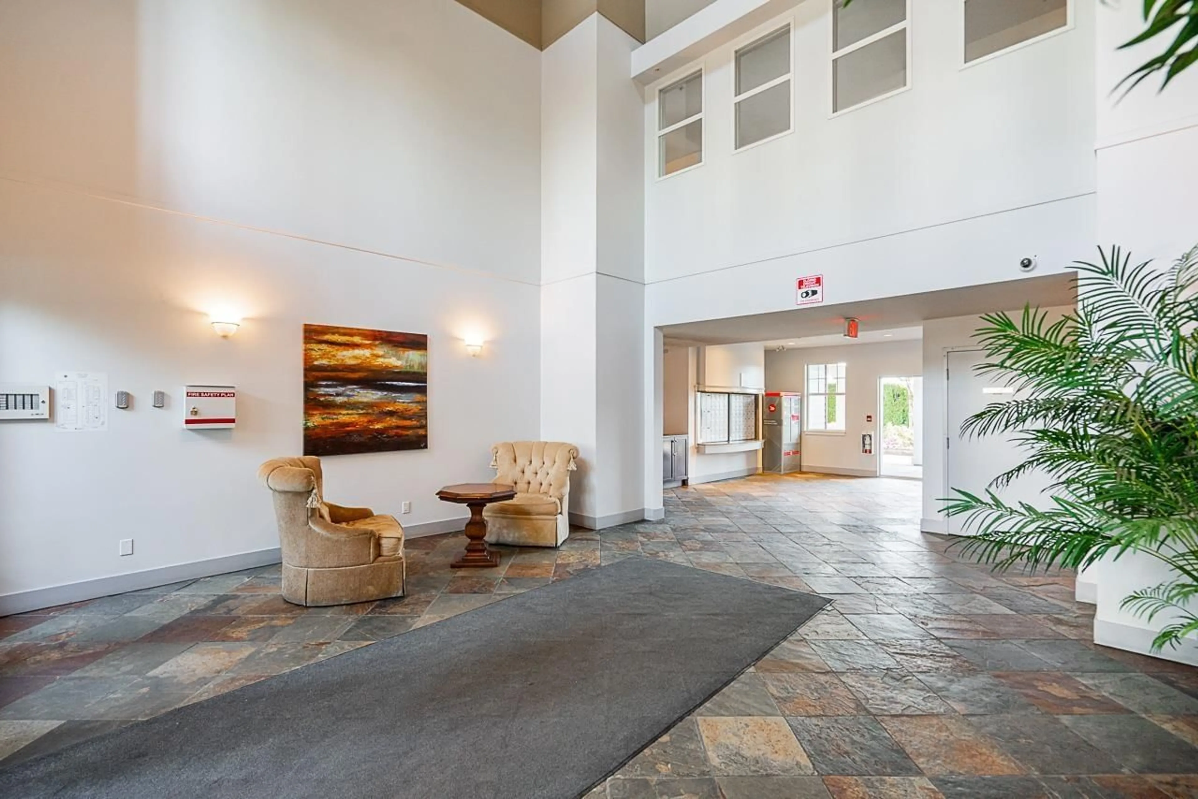 Lobby for 403 - 17712 57A, Surrey British Columbia V3S1J1