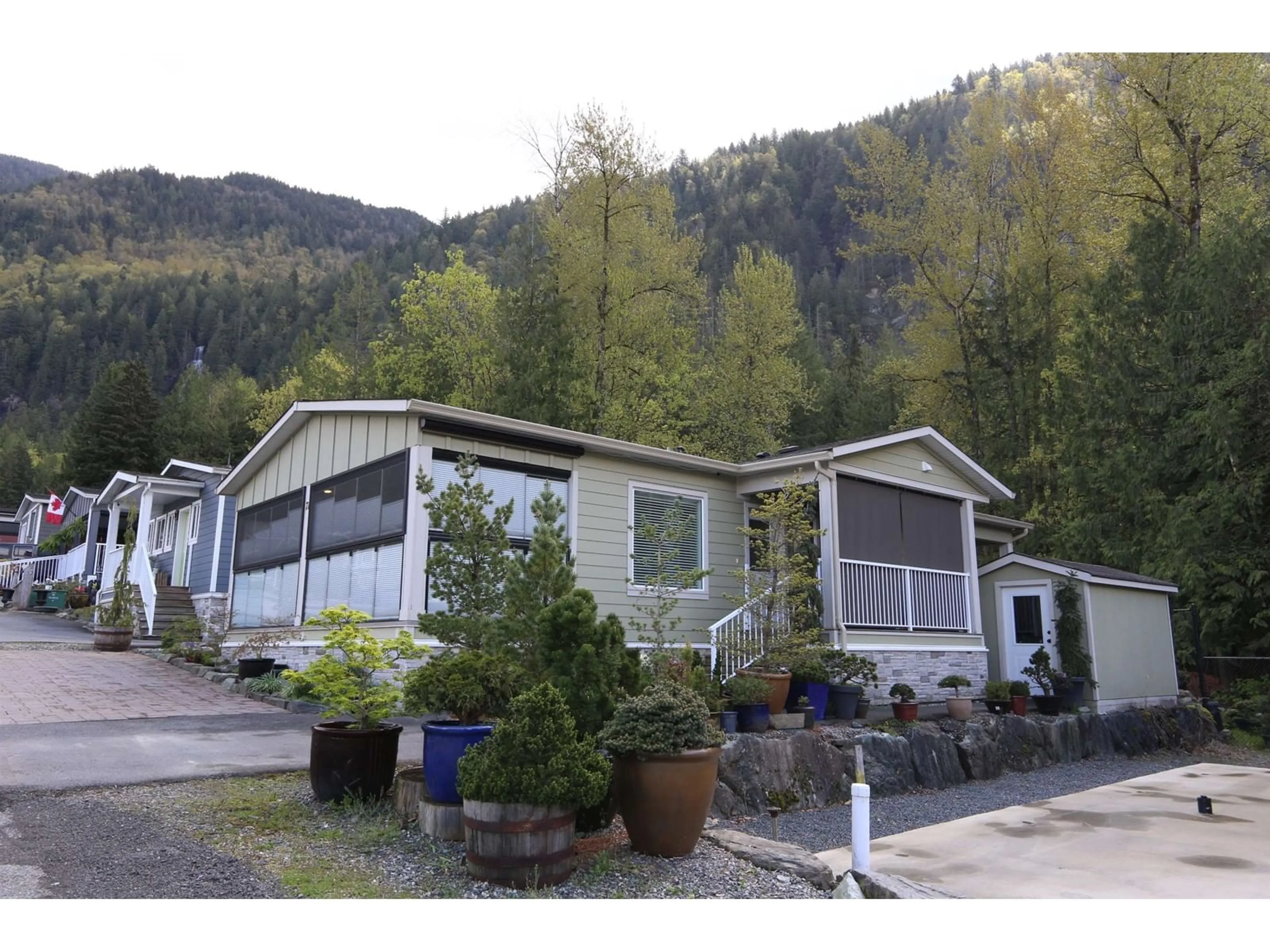 Home with vinyl exterior material, mountain view for 71 - 53480 BRIDAL FALLS ROAD, Chilliwack British Columbia V0X1X1