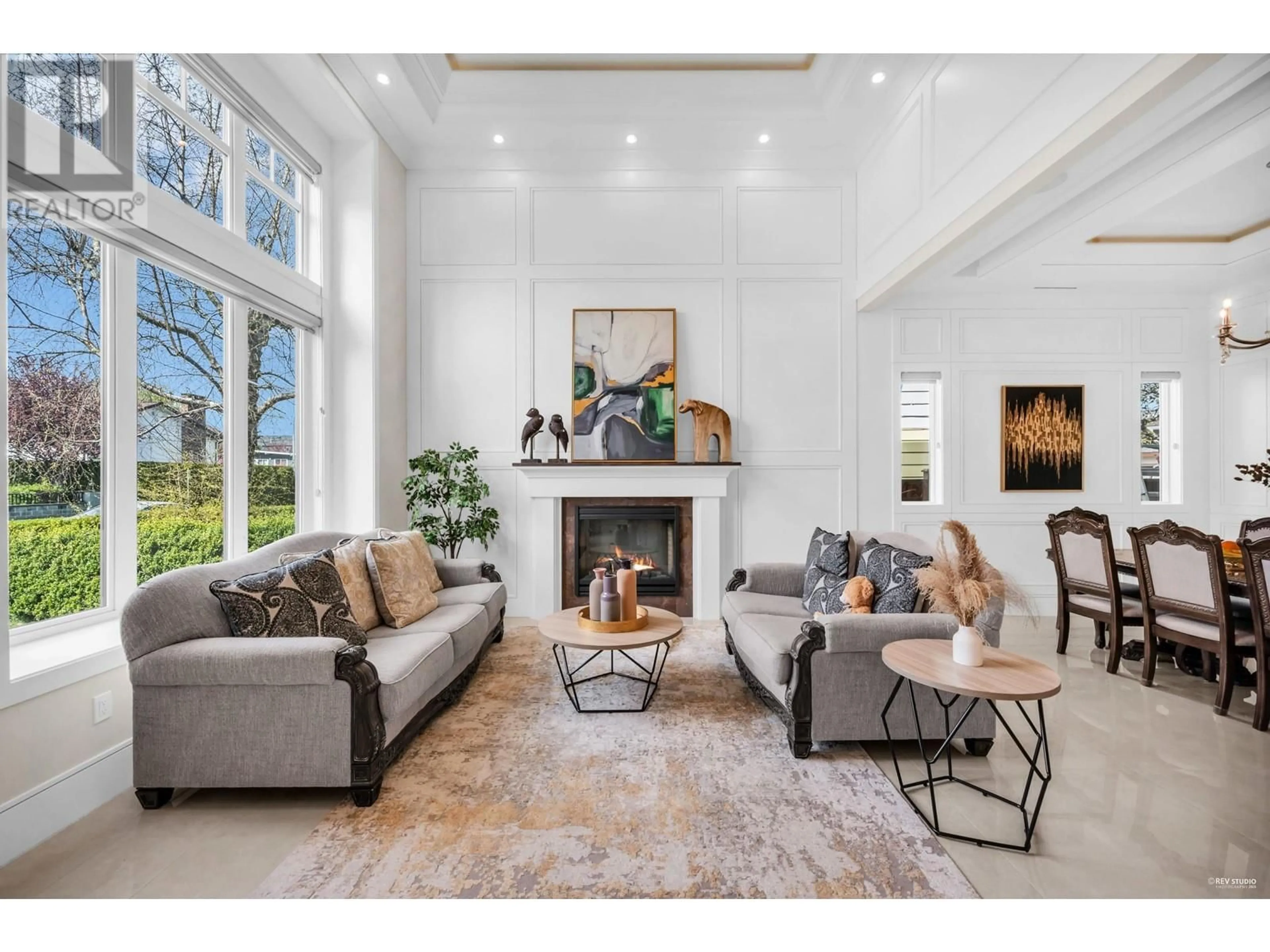Living room with furniture, unknown for 10700 HOUSMAN STREET, Richmond British Columbia V7E4A3
