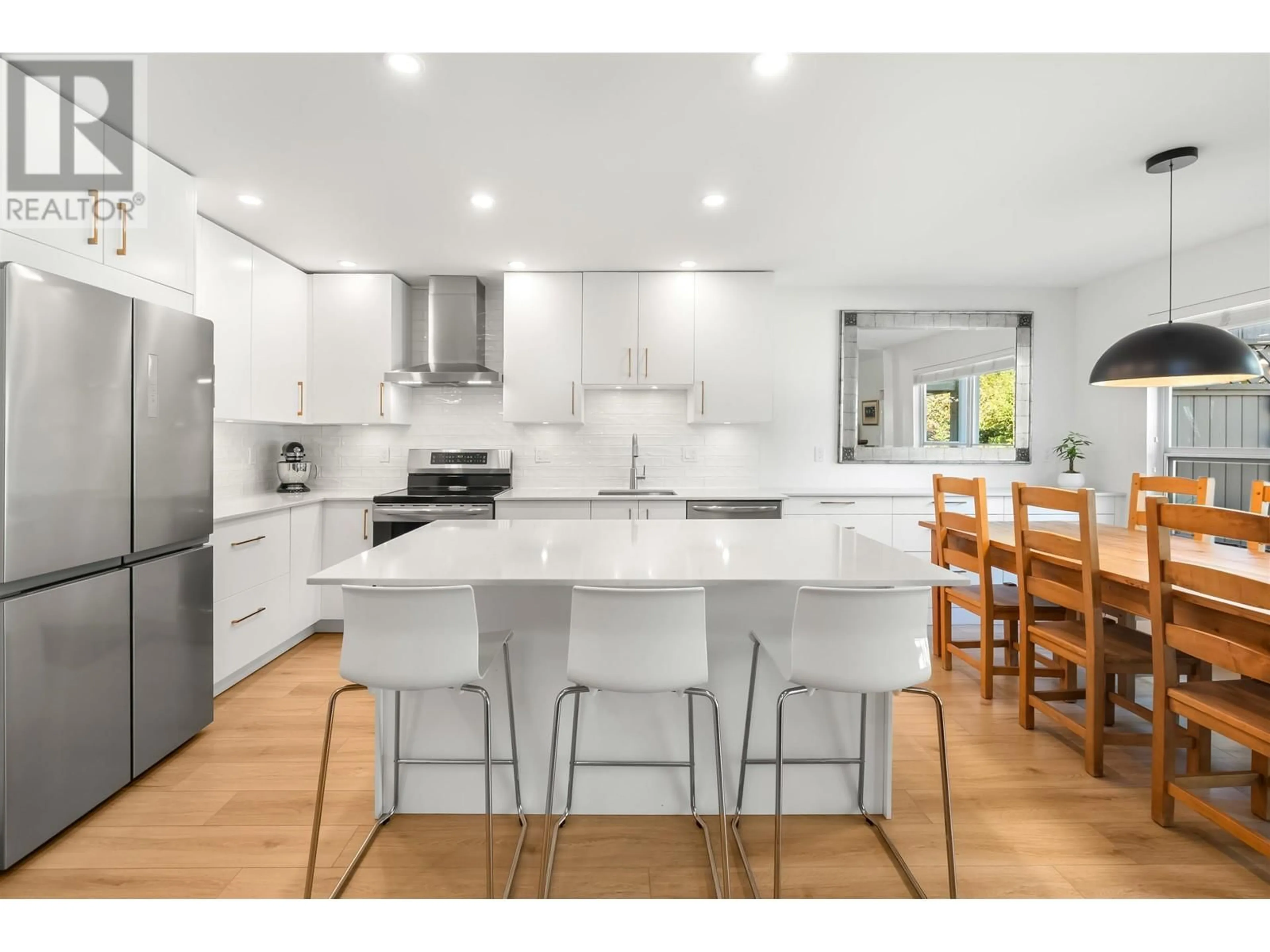 Open concept kitchen, unknown for 7 - 650 ROCHE POINT DRIVE, North Vancouver British Columbia V7H2Z5