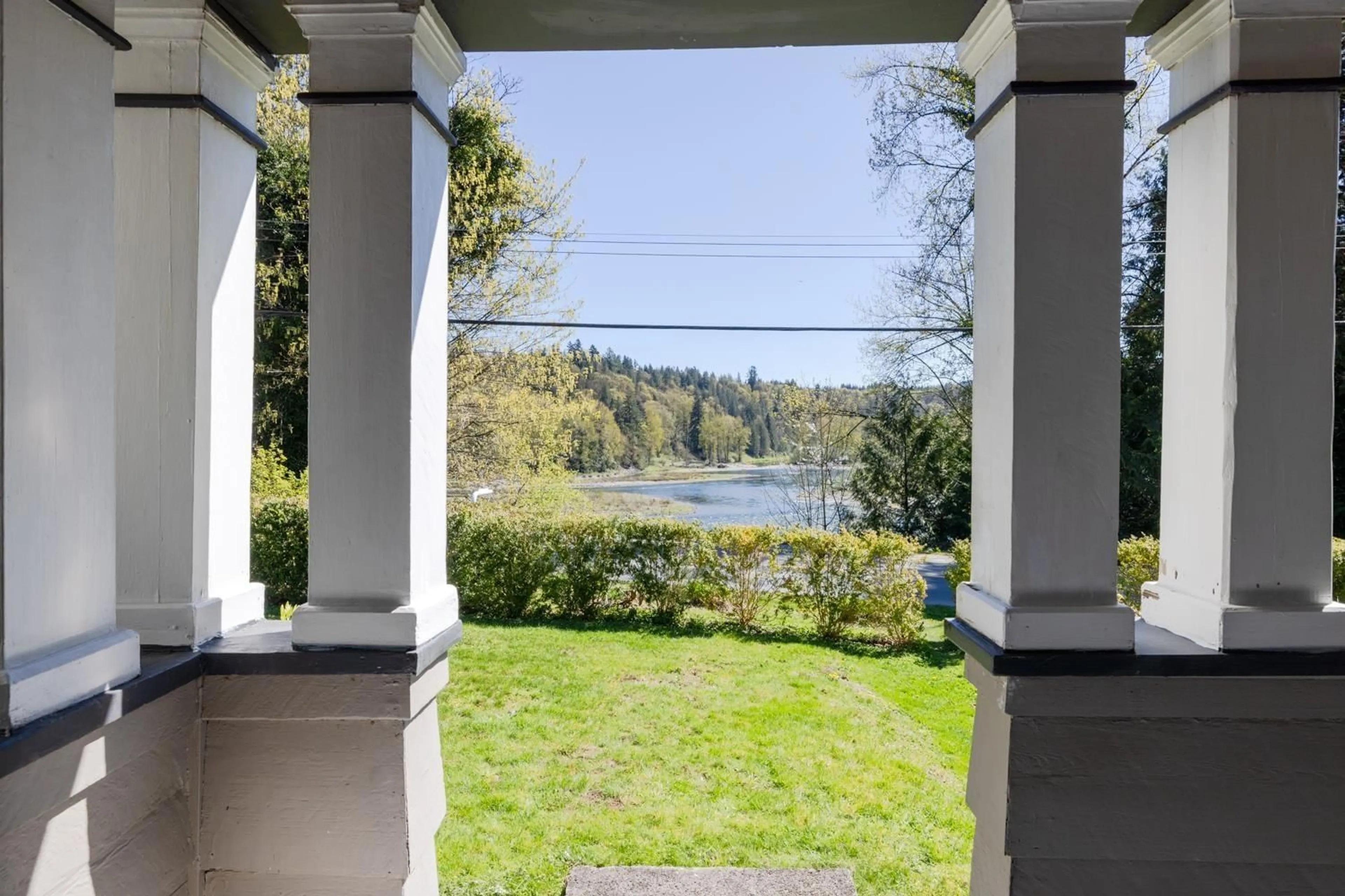 Patio, water/lake/river/ocean view for 10505 WILSON, Mission British Columbia V4S1B4