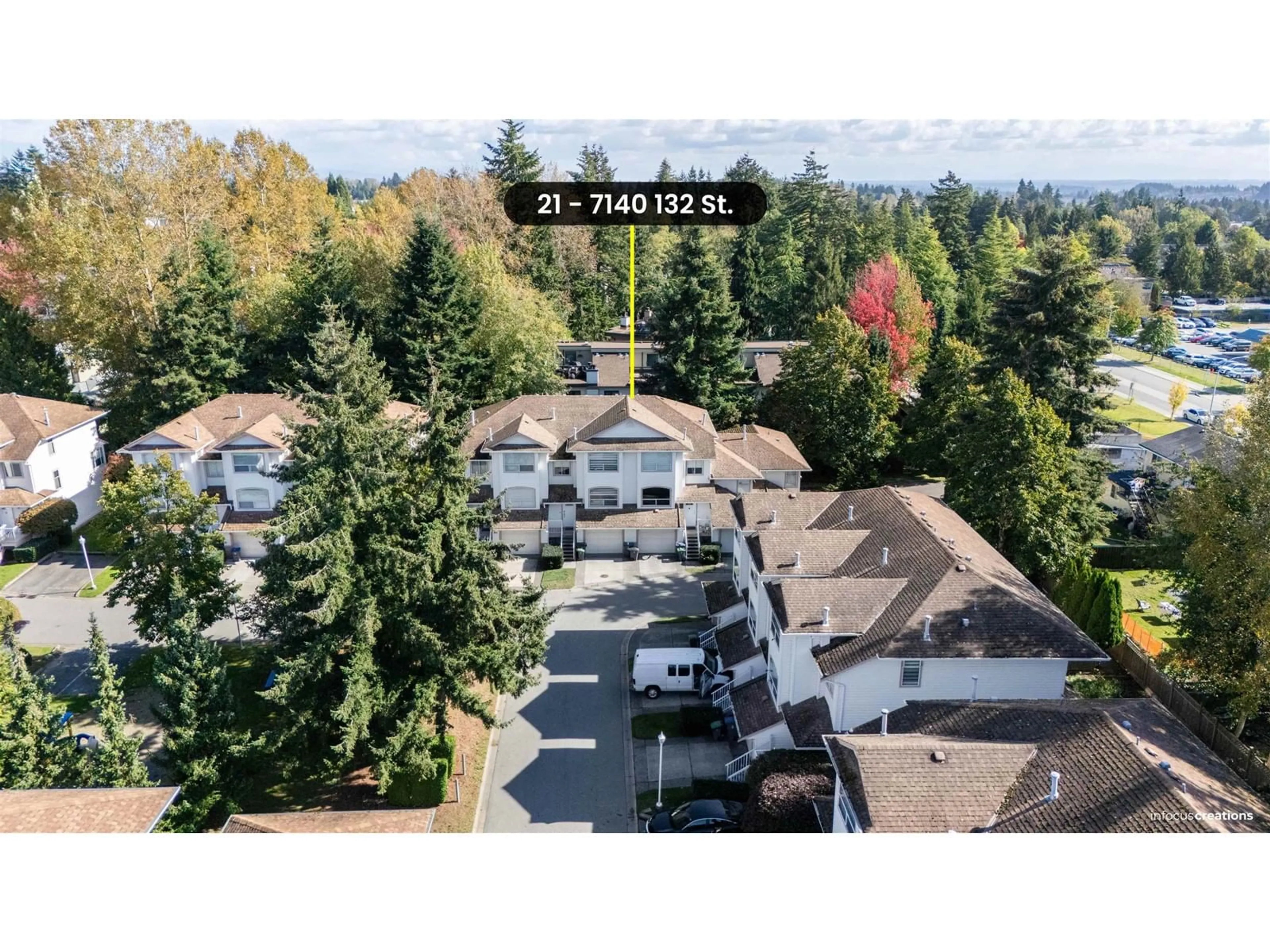 A pic from outside/outdoor area/front of a property/back of a property/a pic from drone, unknown for 21 - 7140 132, Surrey British Columbia V3W1J5