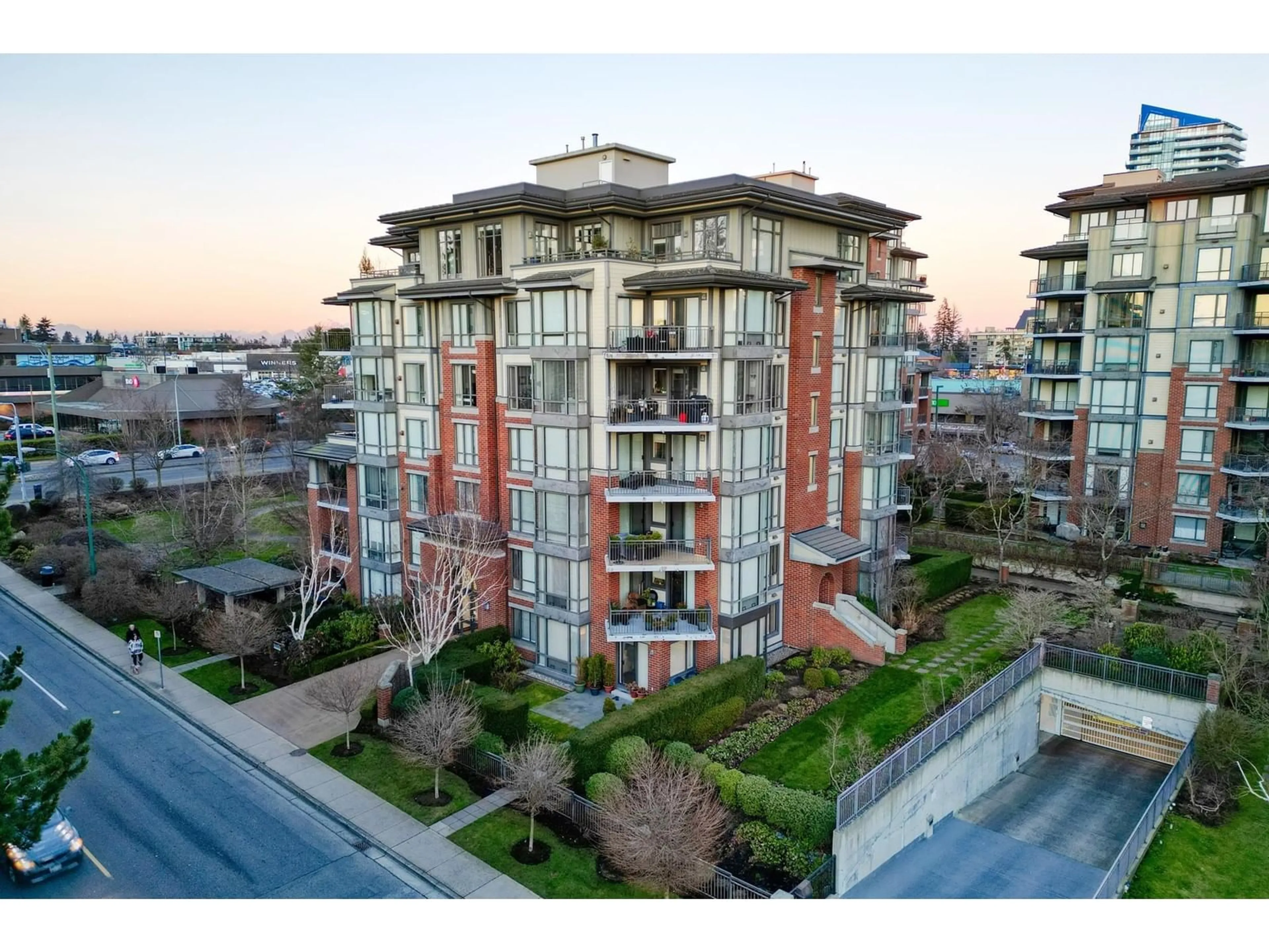 A pic from outside/outdoor area/front of a property/back of a property/a pic from drone, city buildings view from balcony for 102 - 1580 MARTIN, White Rock British Columbia V4B5M3