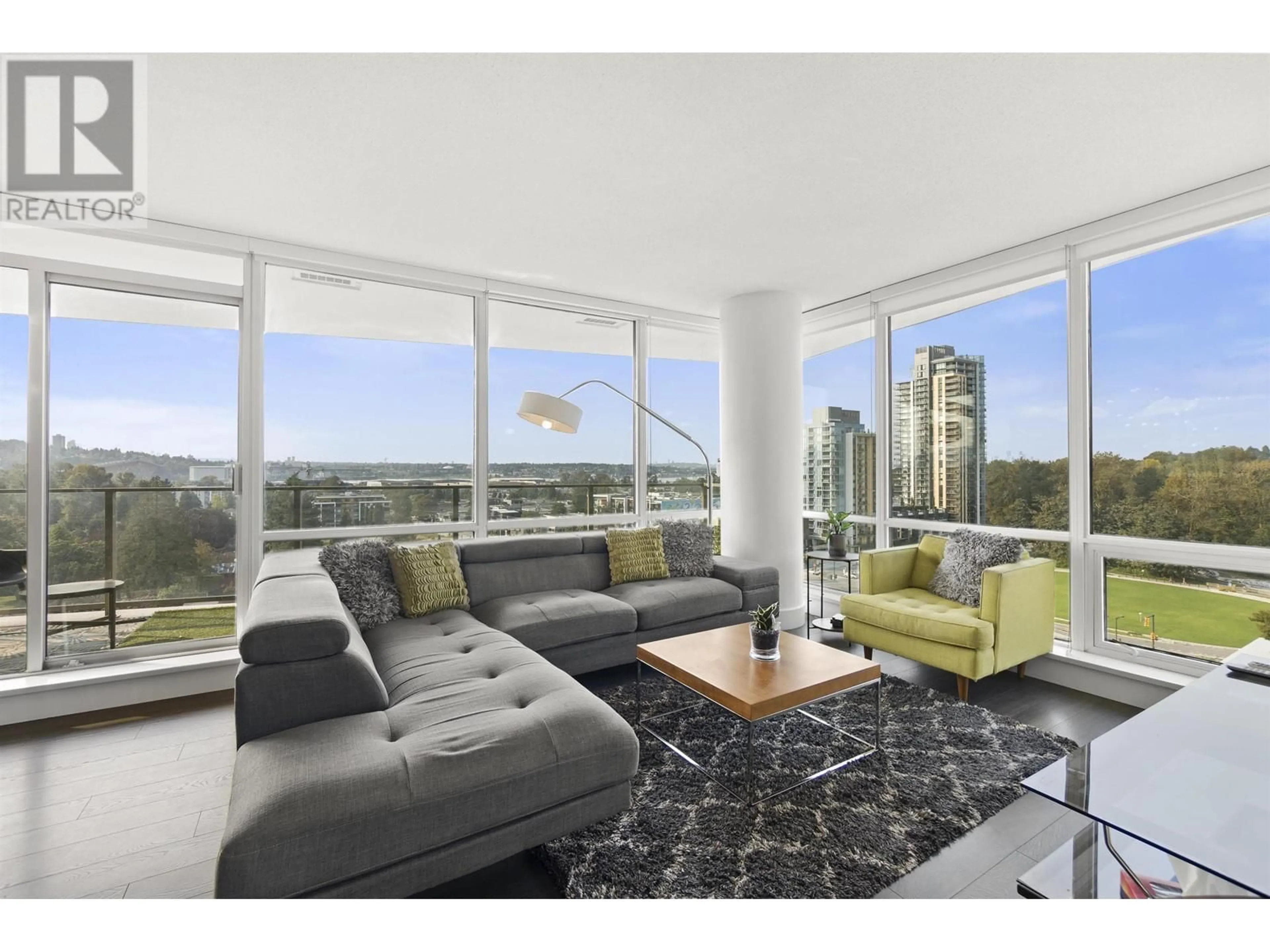 Living room with furniture, unknown for 1107 - 1550 FERN STREET, North Vancouver British Columbia V7J0A9