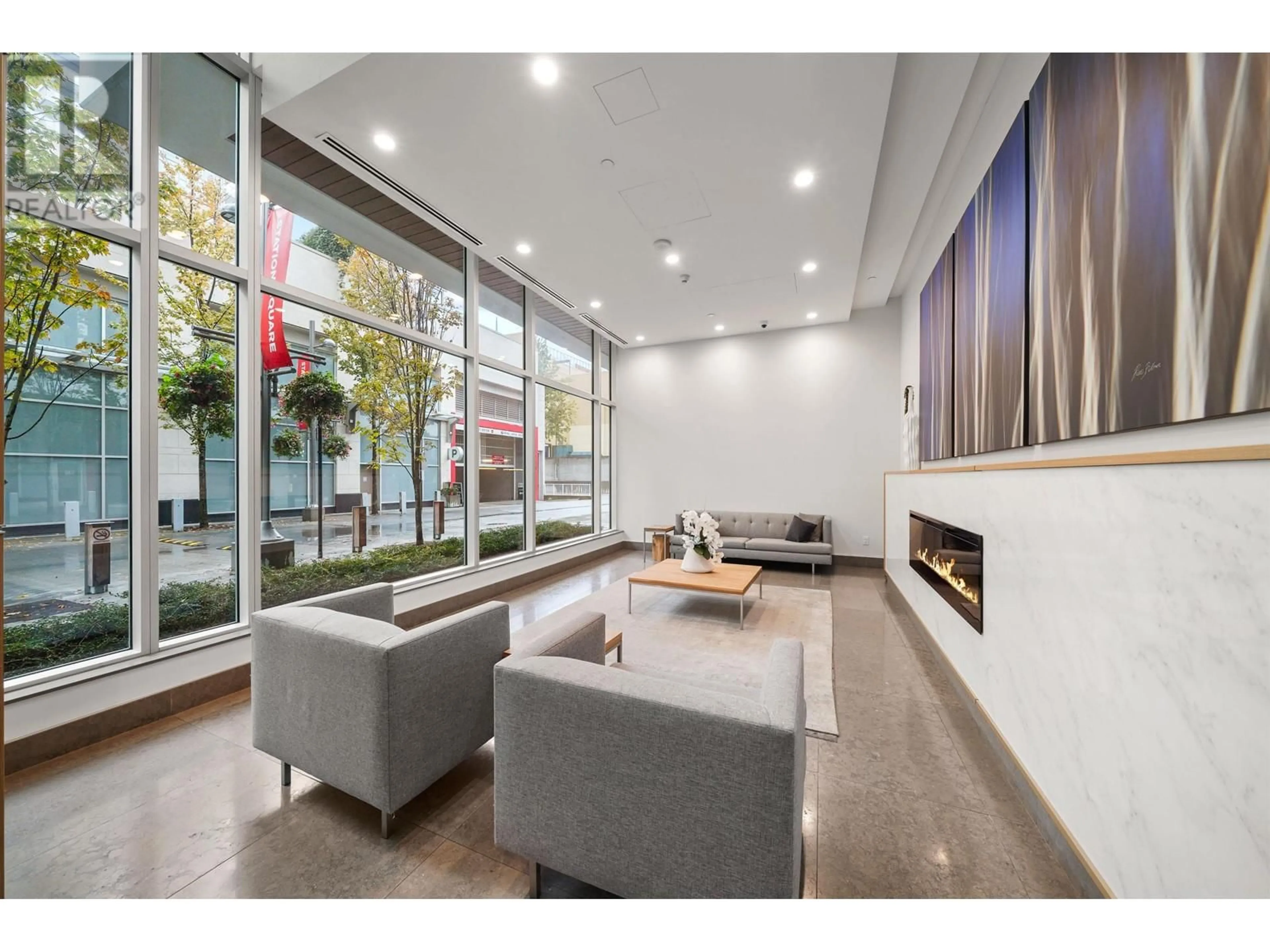 Lobby for 3810 - 4670 ASSEMBLY WAY, Burnaby British Columbia V5H0H3