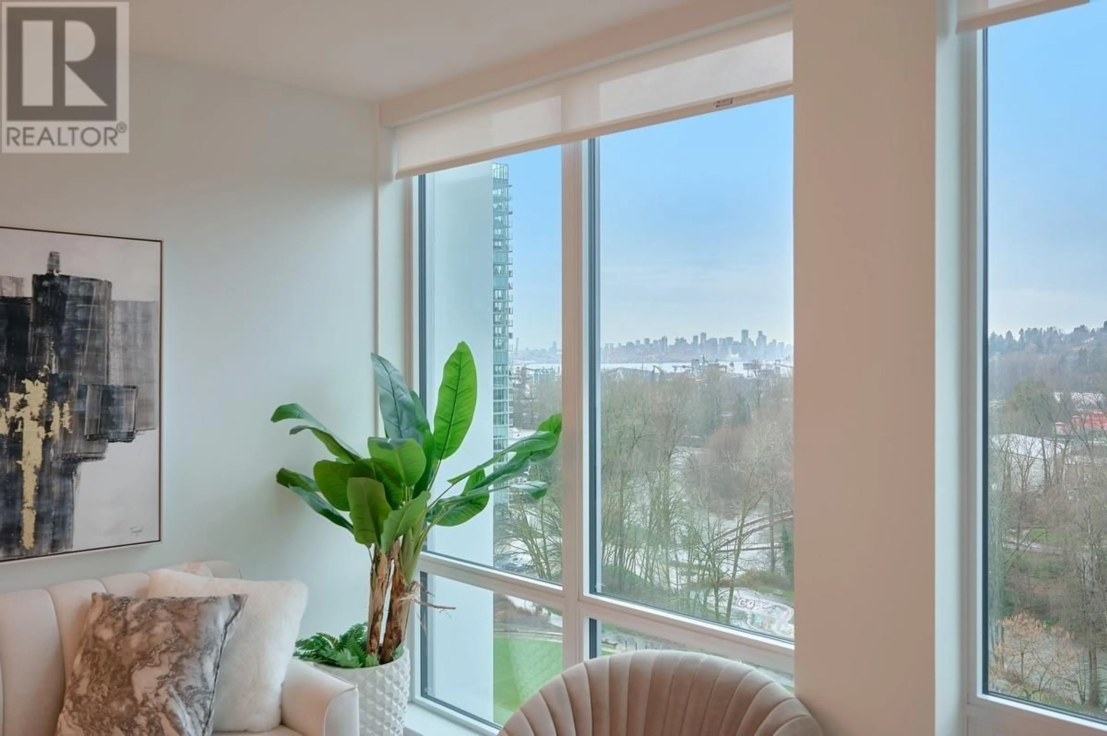A pic of a room for 1308 - 1500 FERN STREET, North Vancouver British Columbia V7J0E6