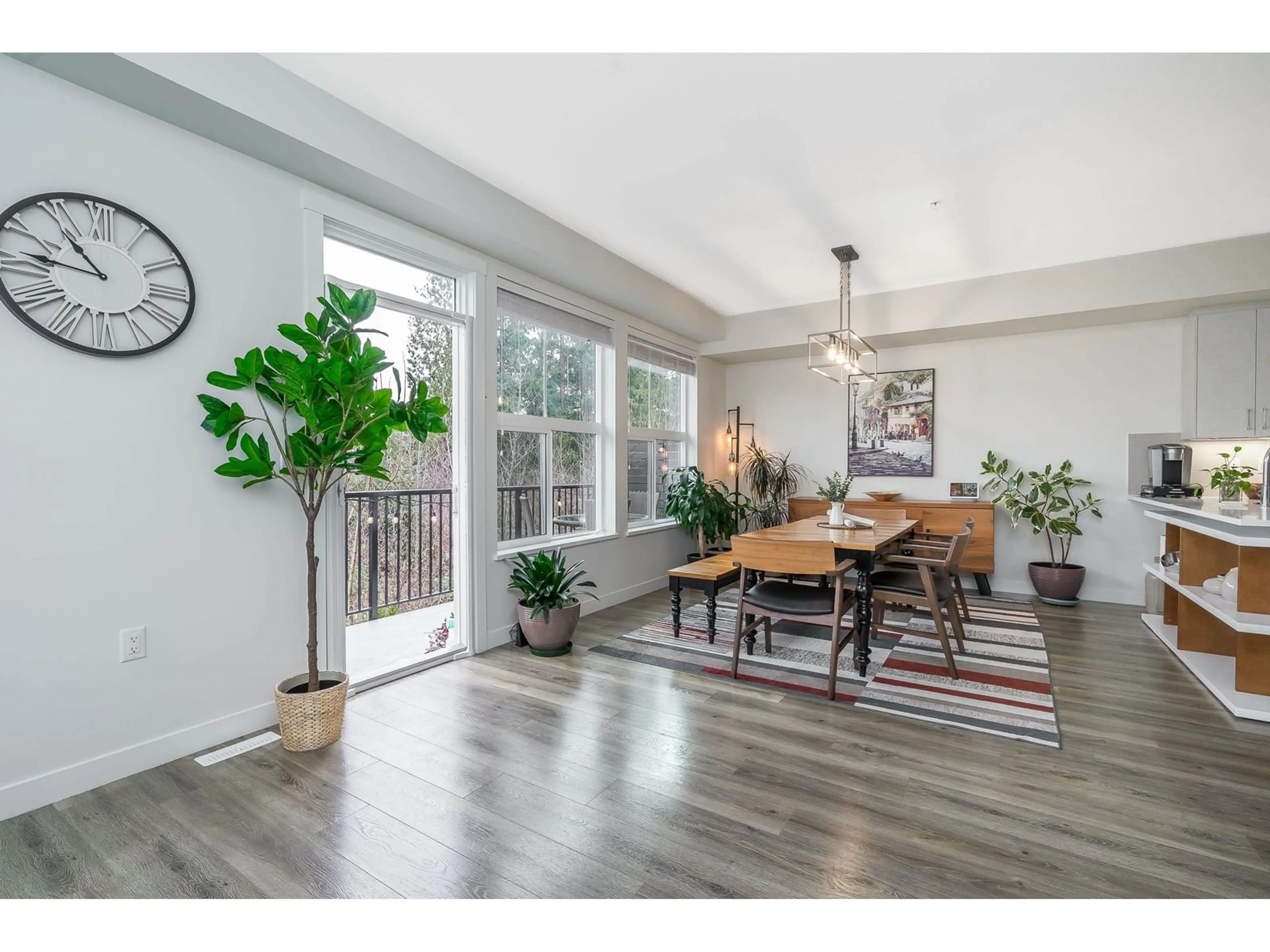 Dining room, wood/laminate floor for 6 - 8370 202B, Langley British Columbia V2Y4K8
