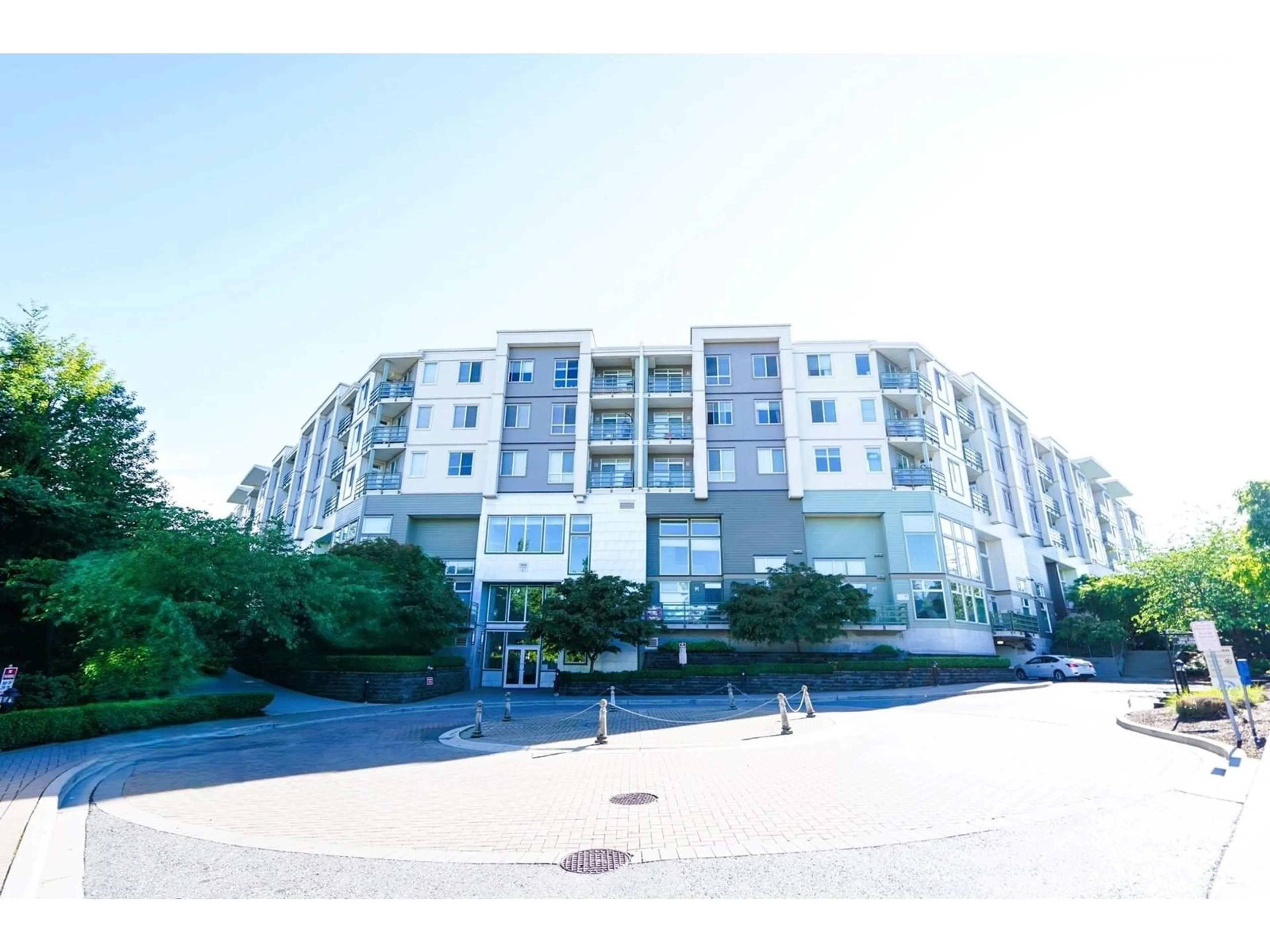 Unknown for 213 - 15850 26, White Rock British Columbia V3Z2N6