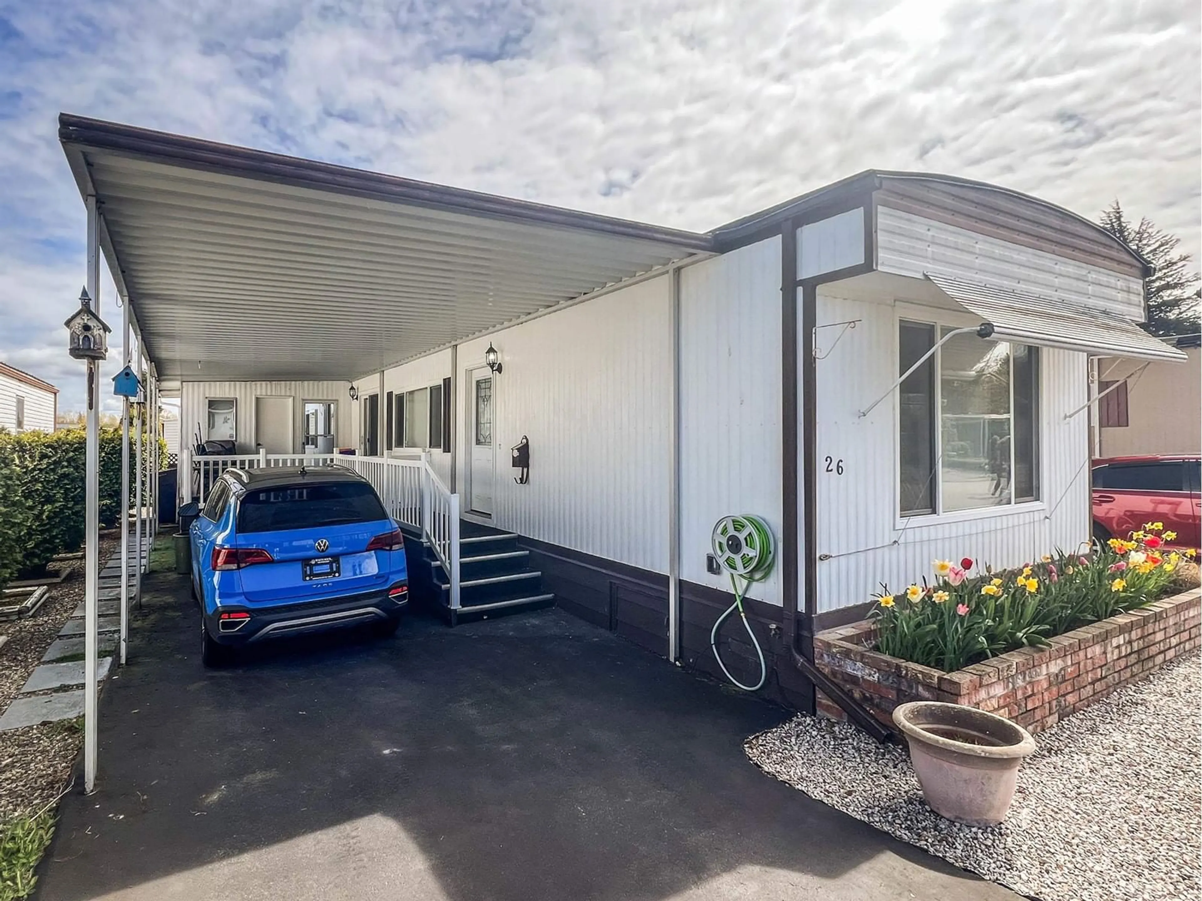Indoor garage for 26 - 15875 20, Surrey British Columbia V4A2B1