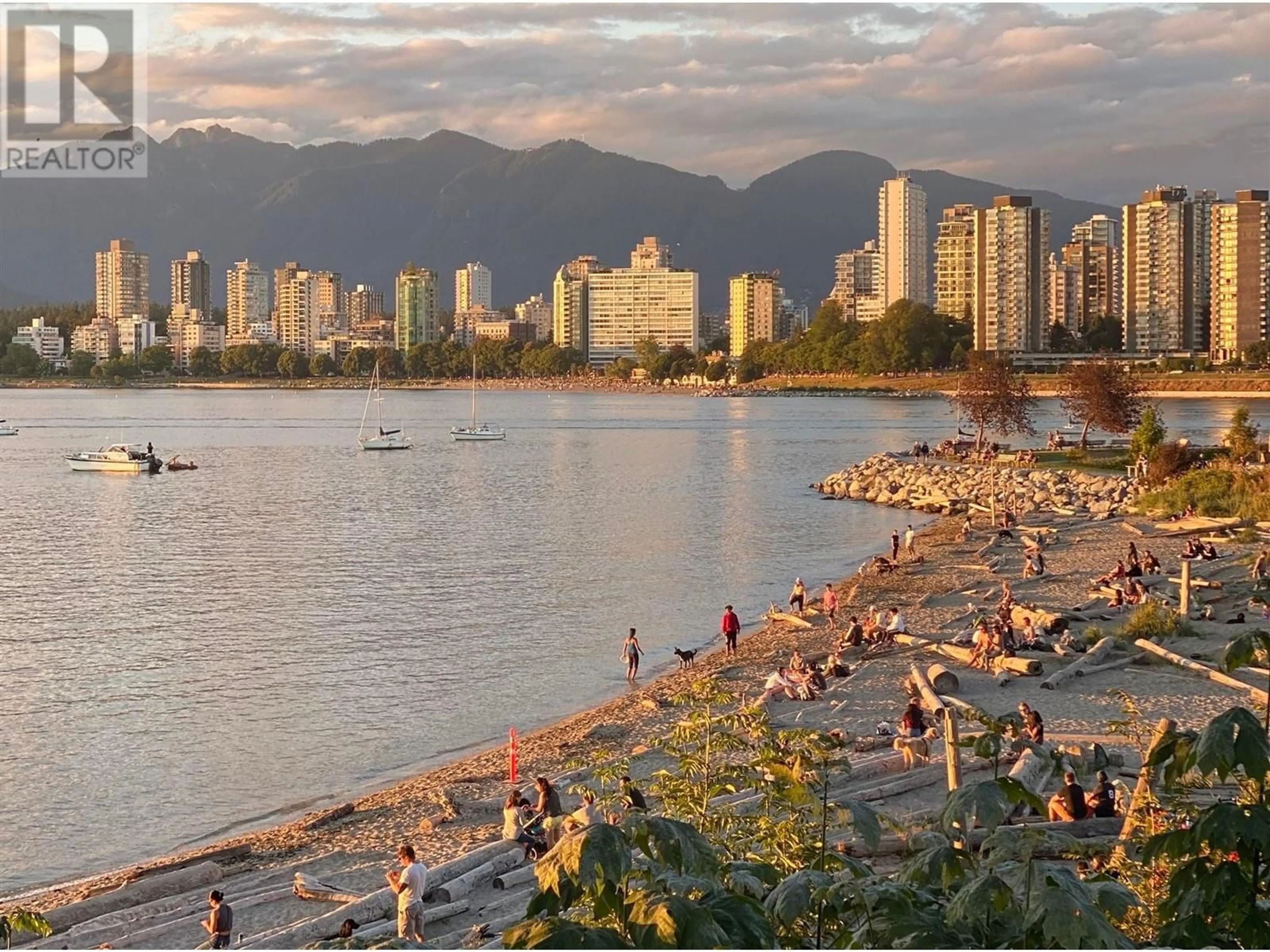 Blurry image for 109 - 2025 2ND AVENUE, Vancouver British Columbia V6J1J6