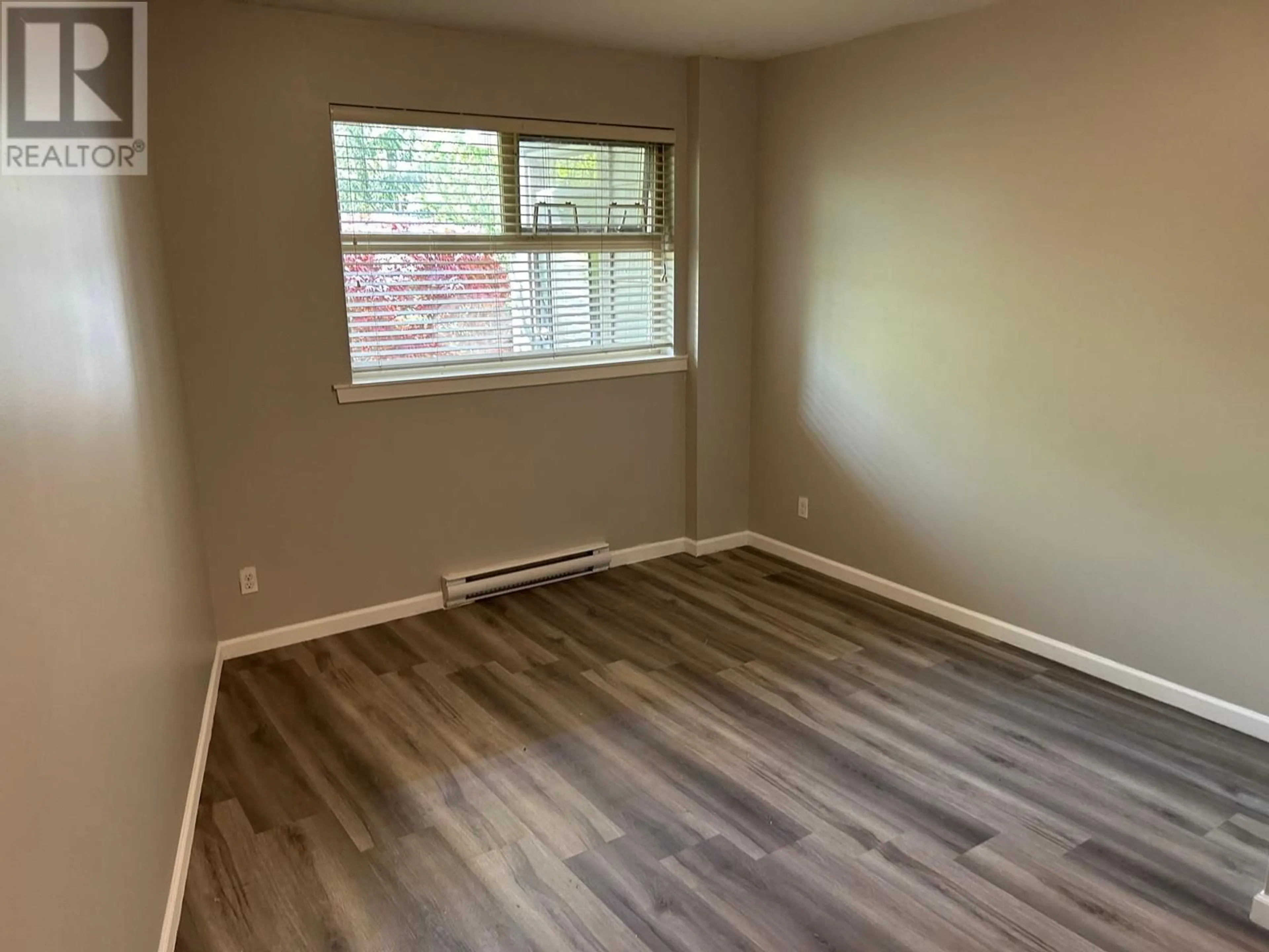 A pic of a room for 103 - 22858 LOUGHEED HIGHWAY, Maple Ridge British Columbia V2X2V6