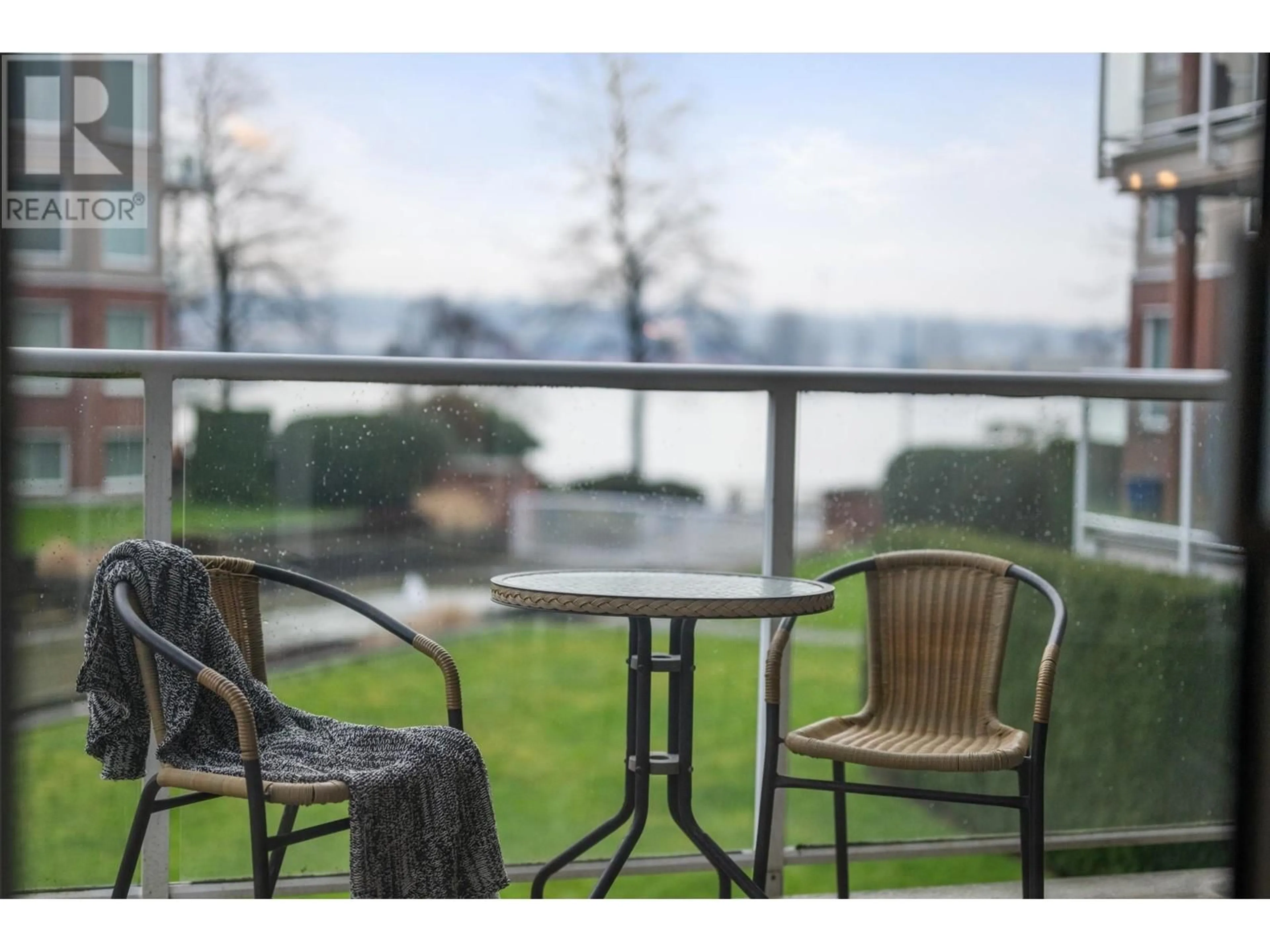 Patio, water/lake/river/ocean view for 209 - 1230 QUAYSIDE DRIVE, New Westminster British Columbia V3M6H1