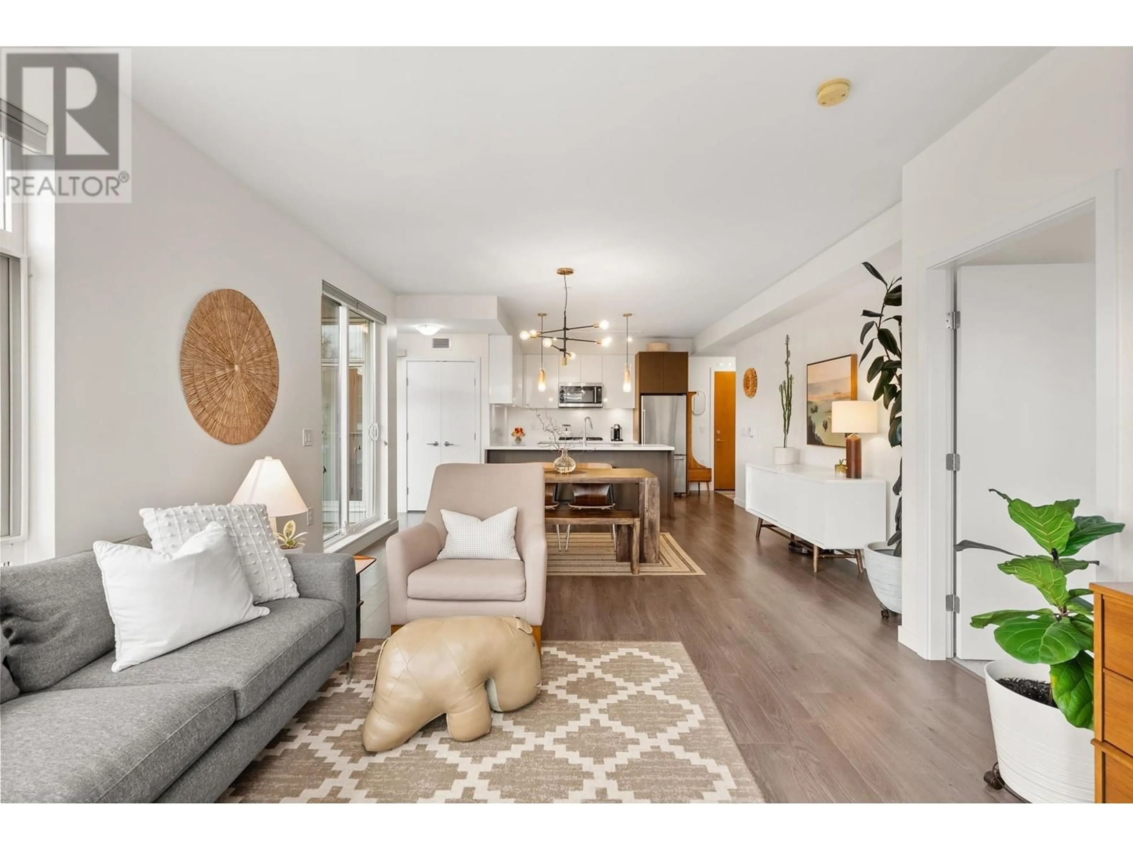 Open concept kitchen, unknown for 205 - 26 ROYAL AVENUE, New Westminster British Columbia V3L0B7