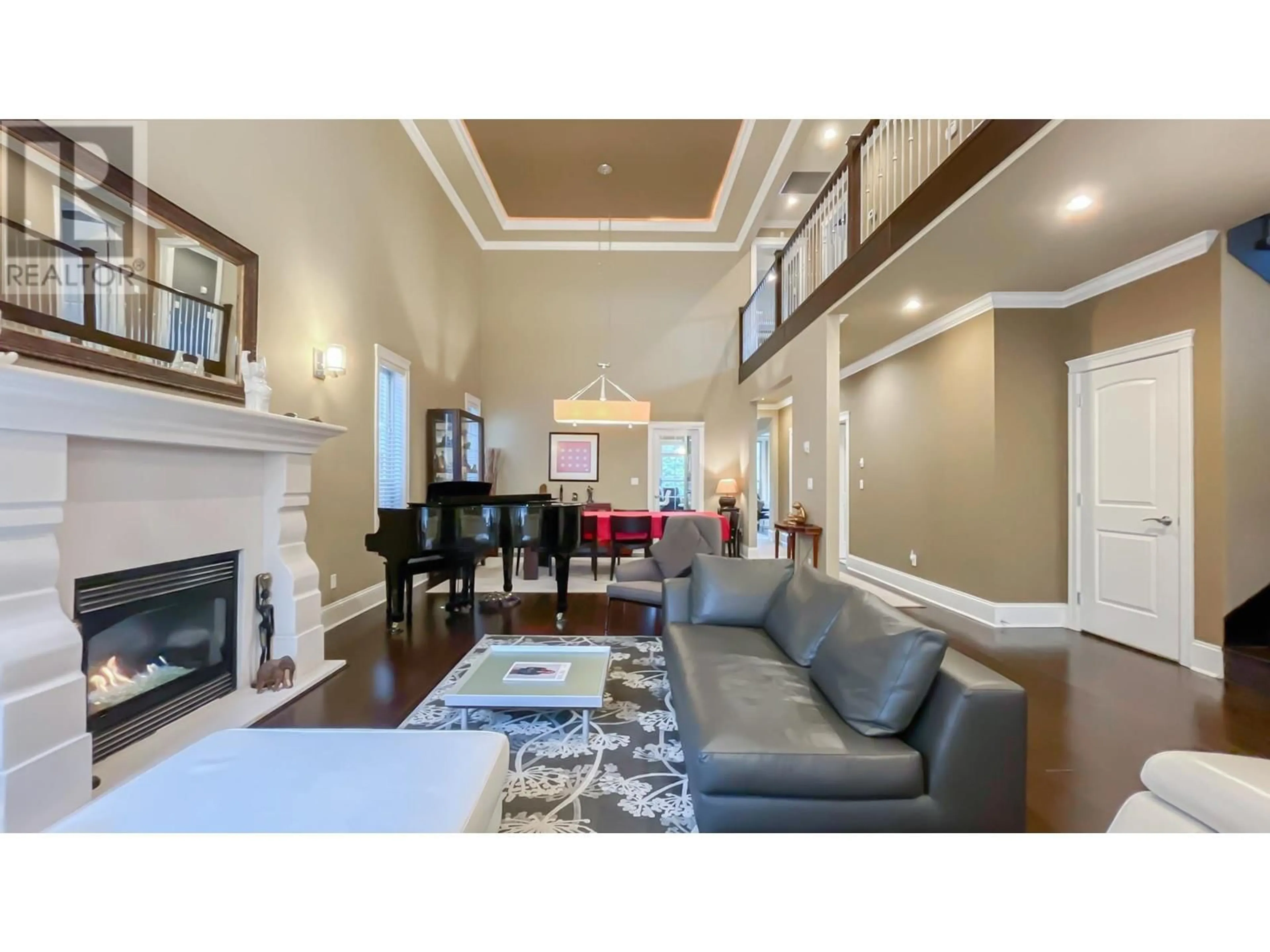 Living room with furniture, unknown for 3420 LOCKHART ROAD, Richmond British Columbia V7C1M2