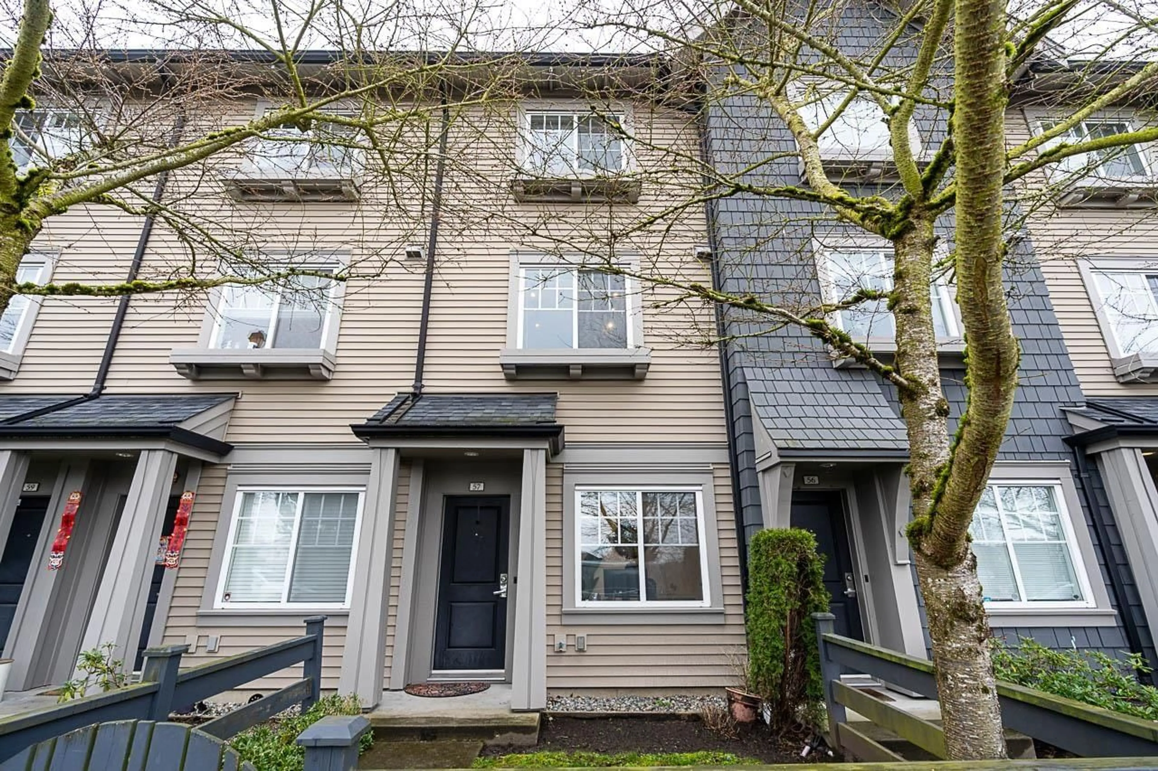Unknown for 57 - 6450 187, Surrey British Columbia V3S2X4