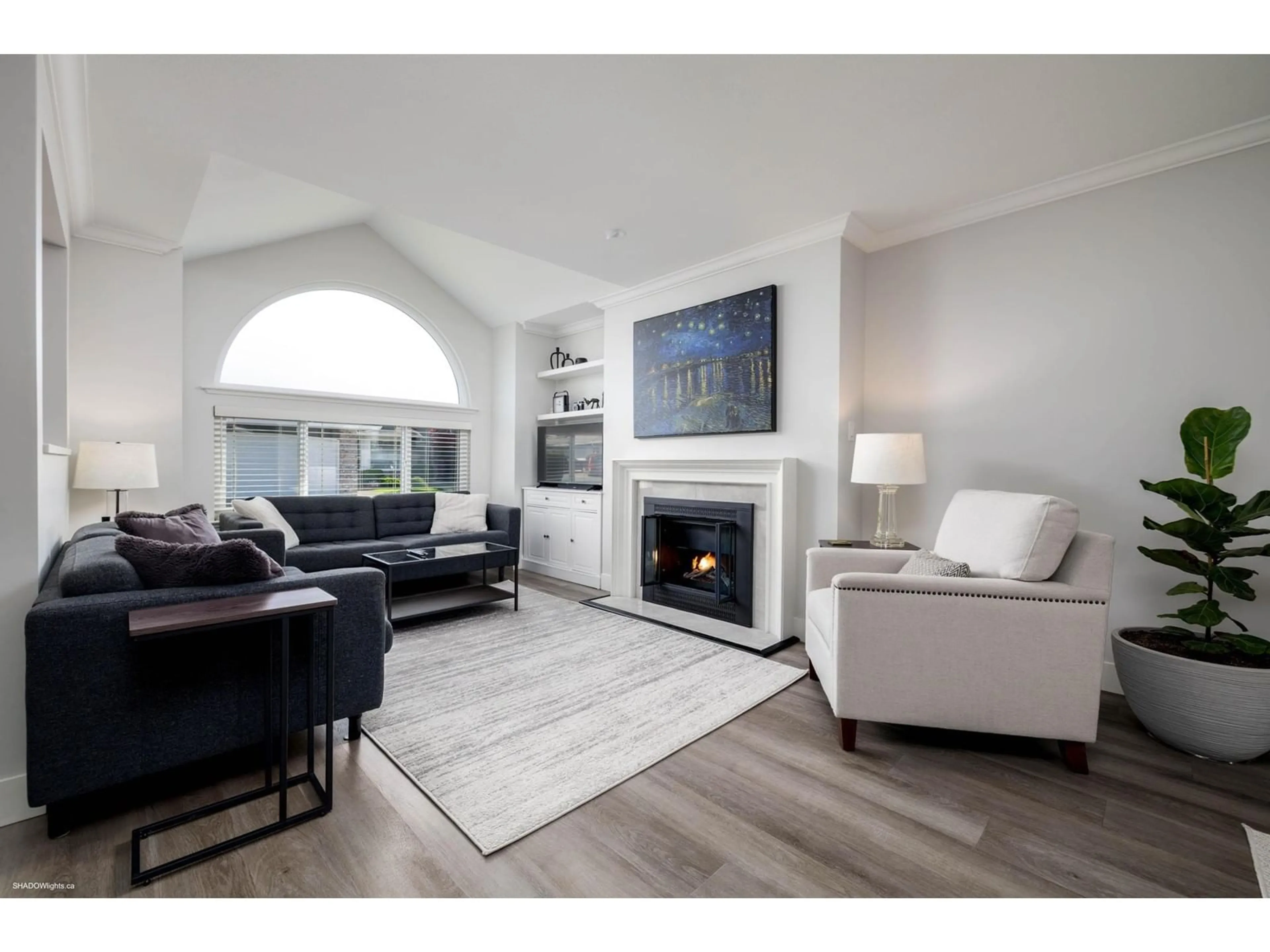 Living room with furniture, unknown for 121 - 6109 BOUNDARY WEST, Surrey British Columbia V3X2A4