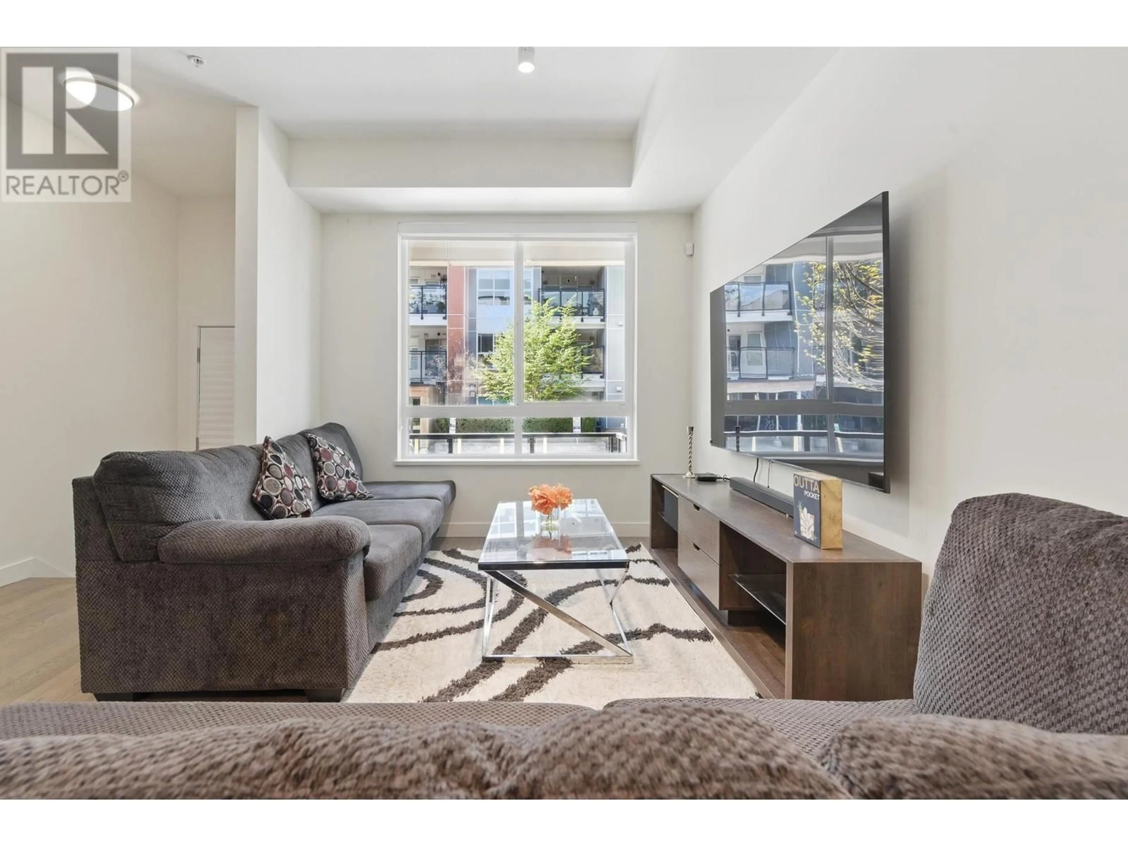 Living room with furniture, unknown for 76 - 10199 RIVER DRIVE, Richmond British Columbia V6X1Z2