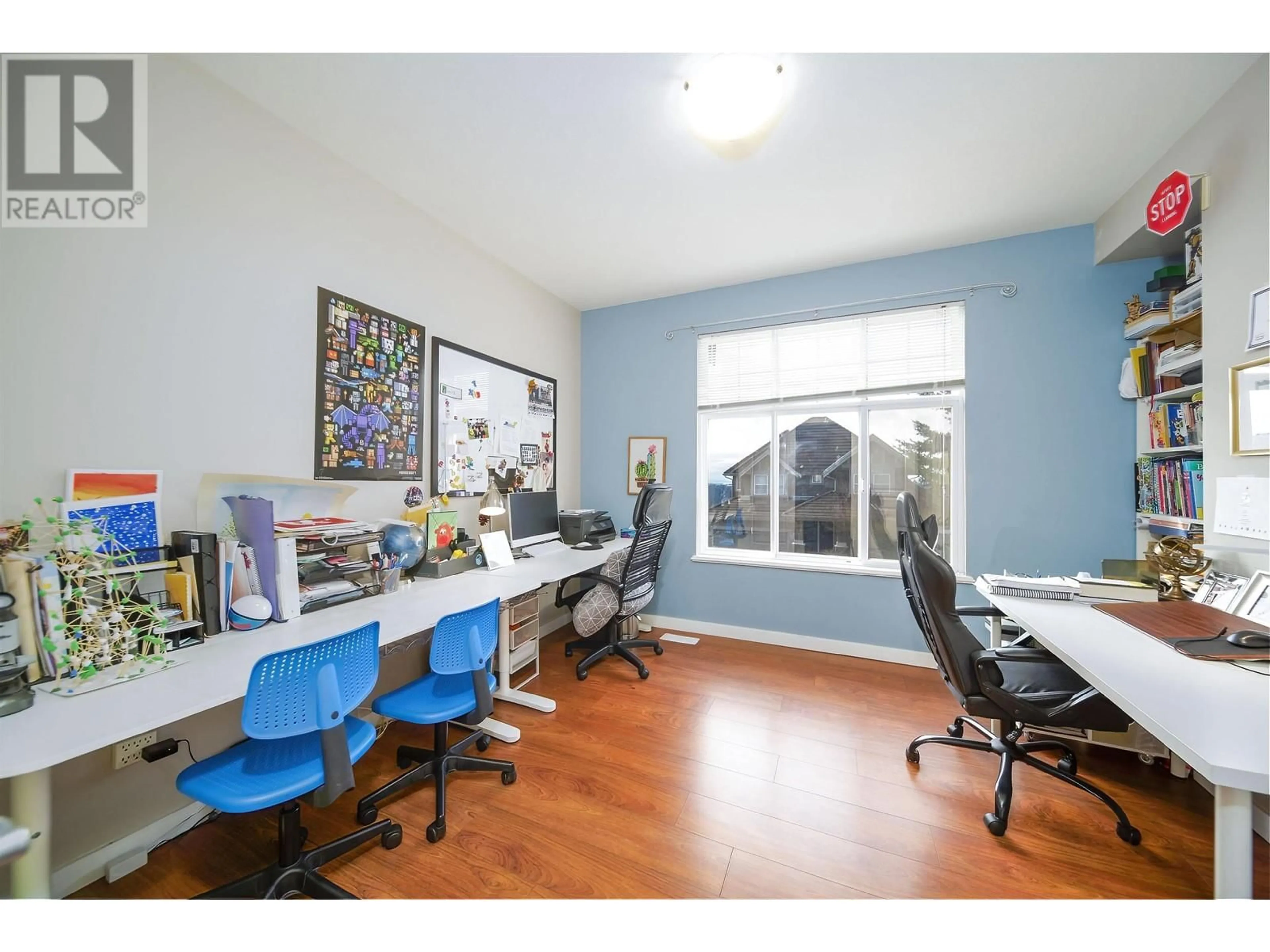 A pic of a room for 18 BIRCHWOOD CRESCENT, Port Moody British Columbia V3H5H7
