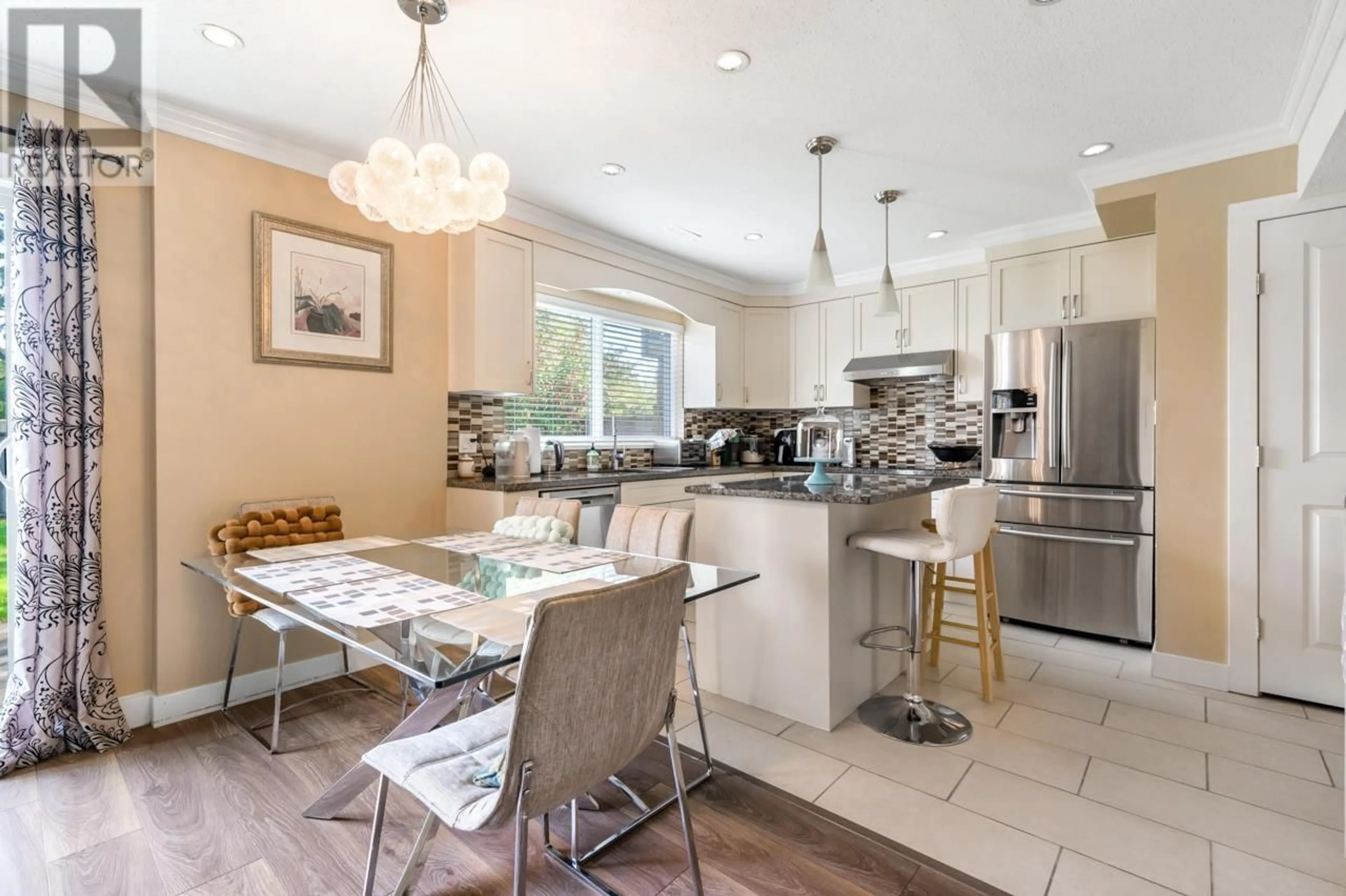Open concept kitchen, ceramic/tile floor for 10840 BONAVISTA GATE, Richmond British Columbia V7E4K3