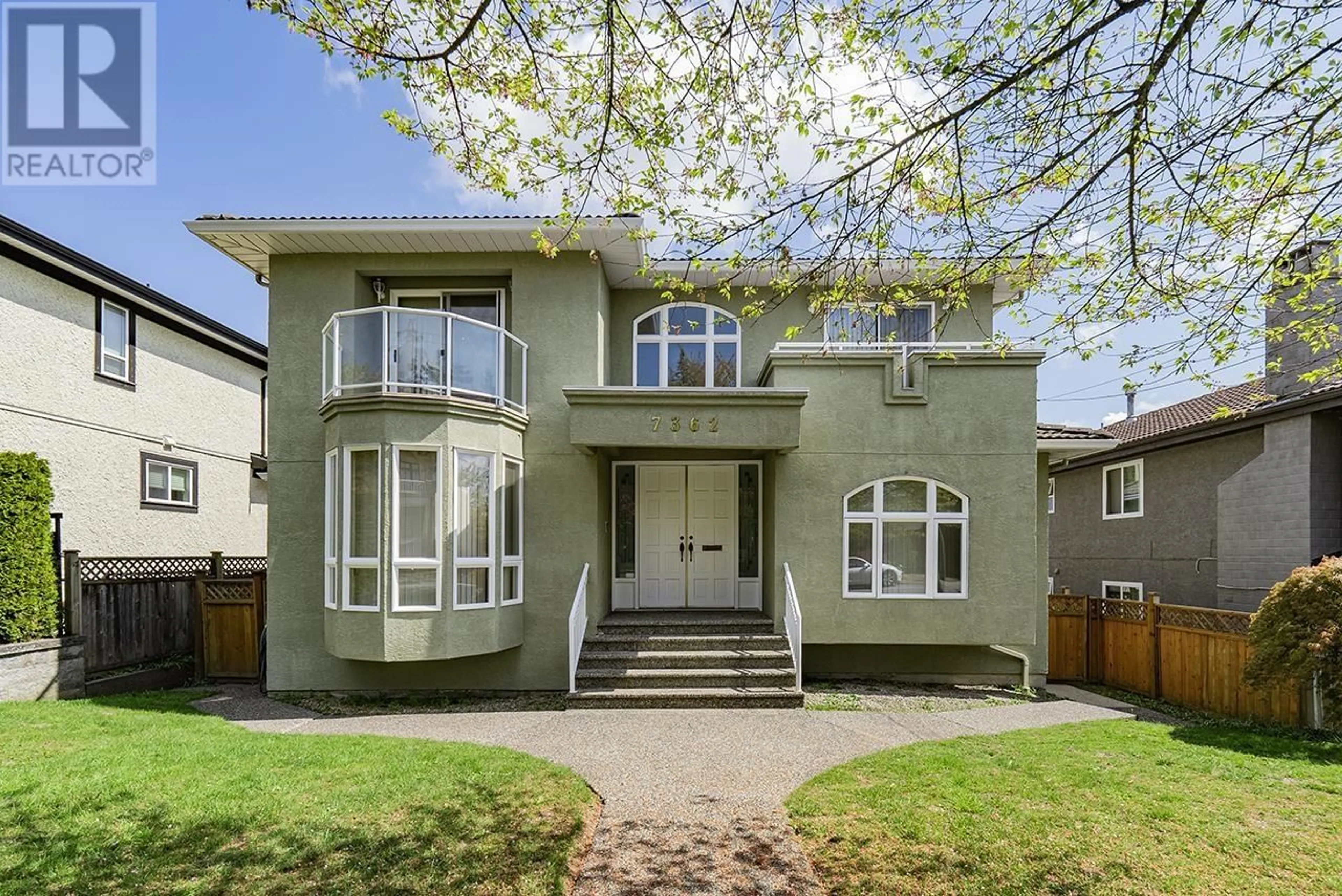 Unknown for 7362 WAVERLEY AVENUE, Burnaby British Columbia V5J4A6