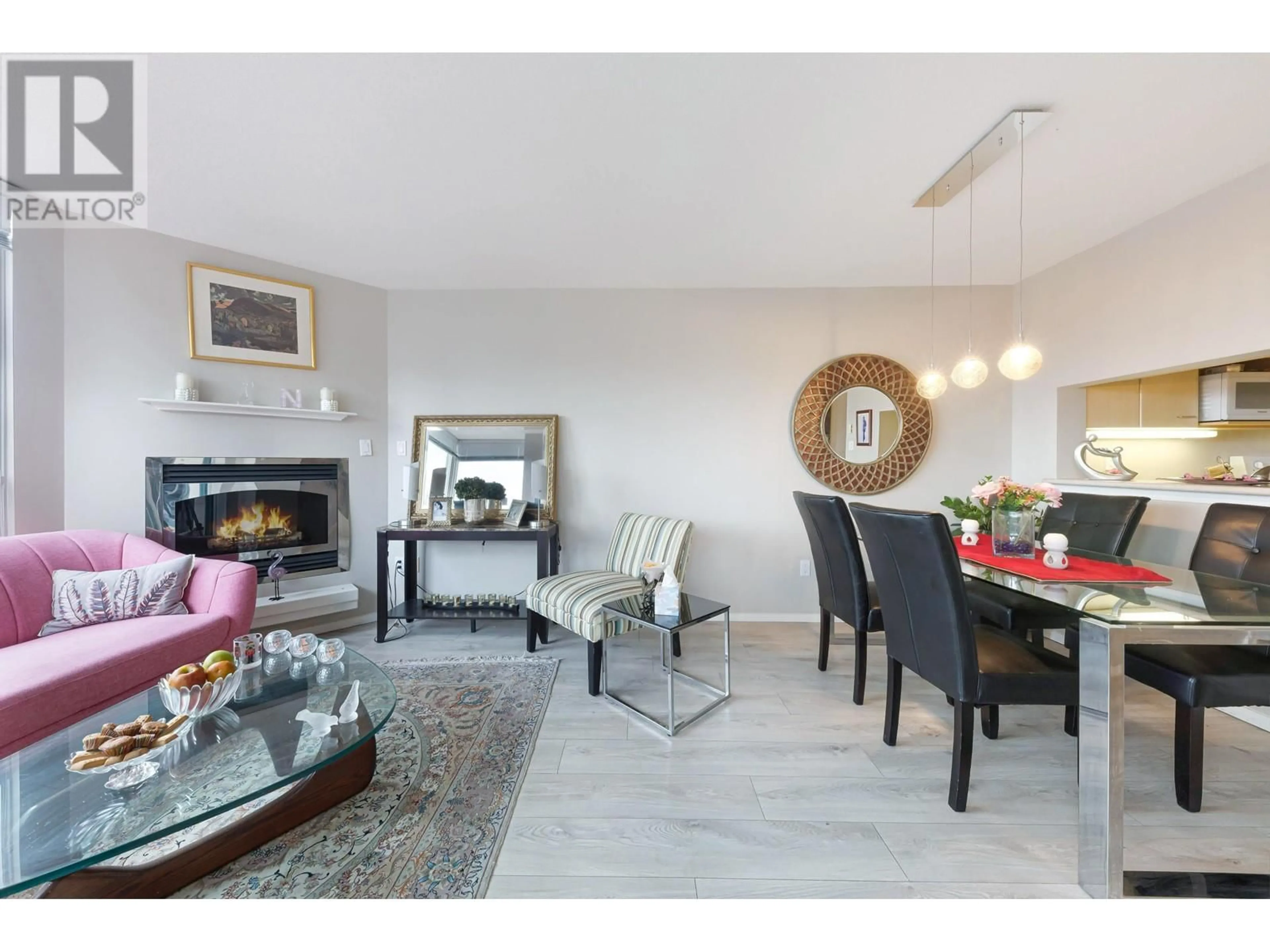 Living room with furniture, unknown for 801 - 1148 HEFFLEY CRESCENT, Coquitlam British Columbia V3B8A6