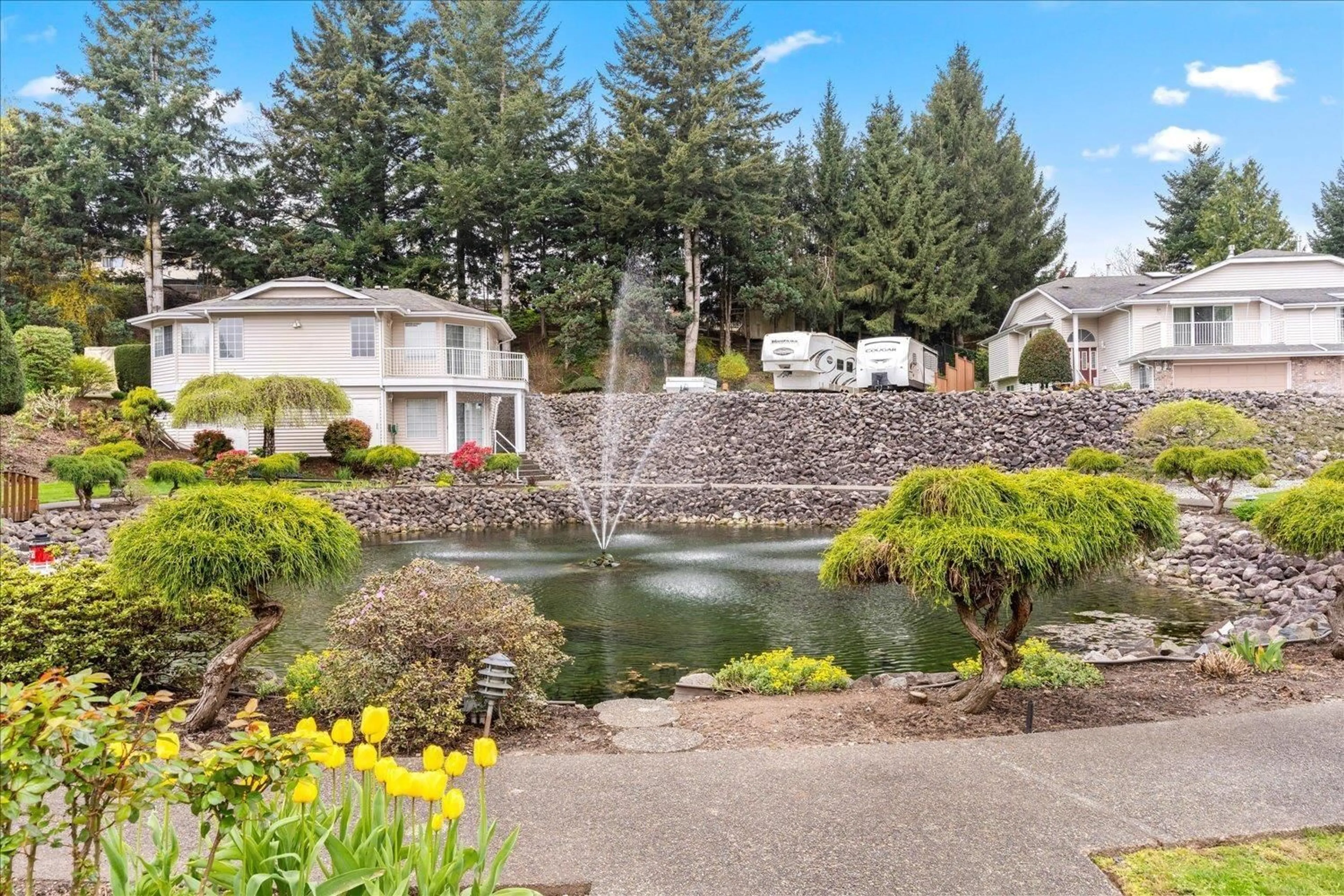 Patio, water/lake/river/ocean view for 7 - 32925 MACLURE, Abbotsford British Columbia V2S7V8