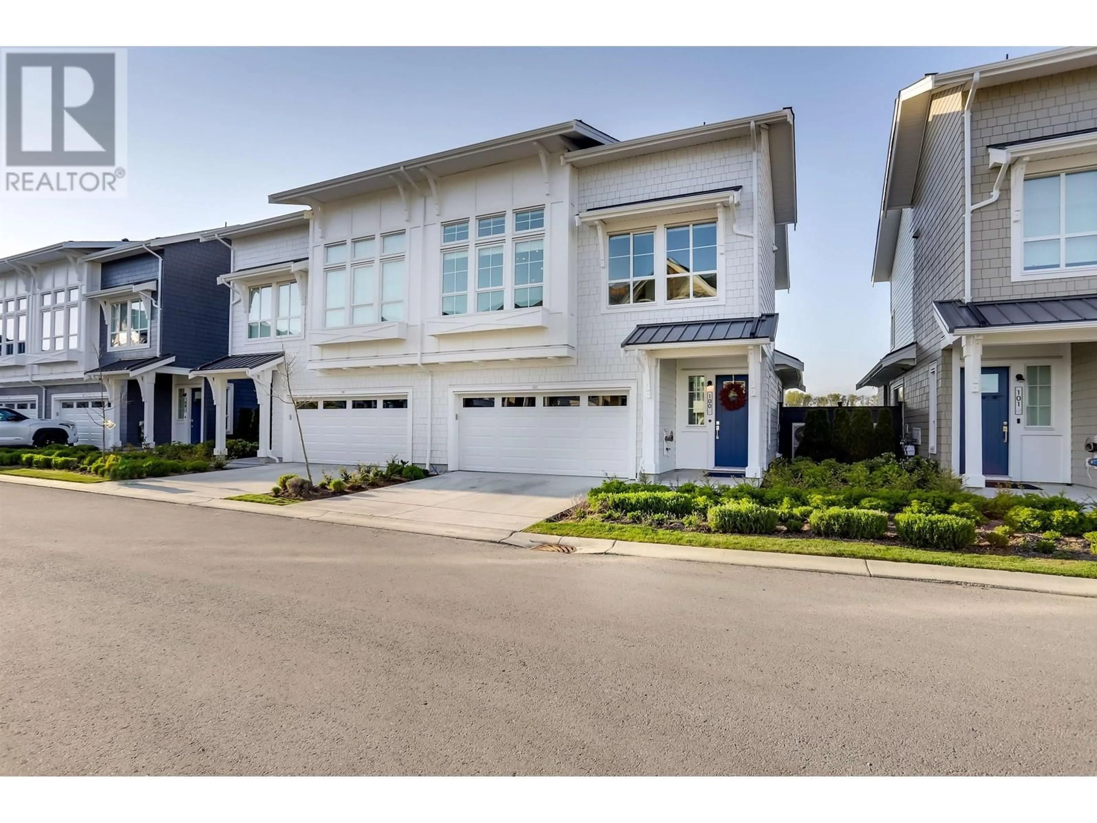 Unknown for 100 - 5311 ADMIRAL WAY, Delta British Columbia V4K0E2