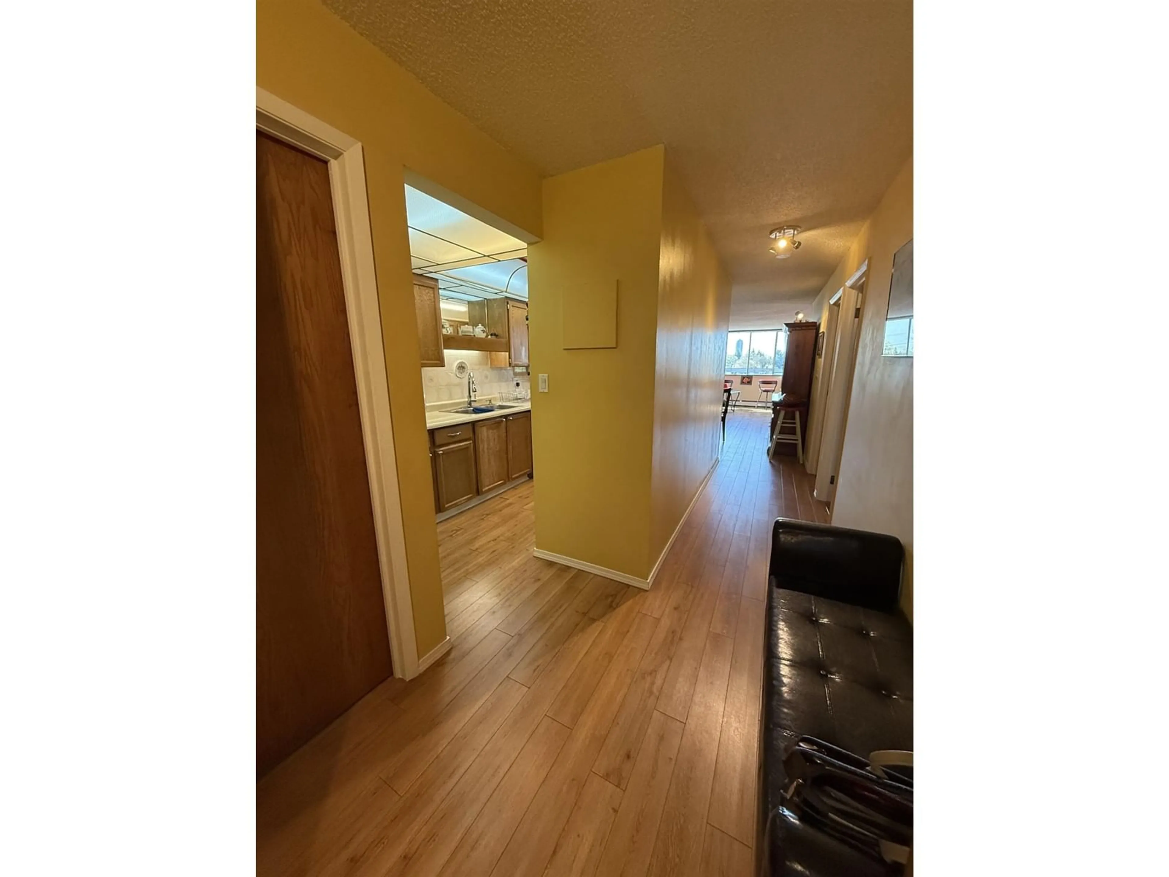 Indoor entryway for 403 - 11881 88, Delta British Columbia V4C8A2