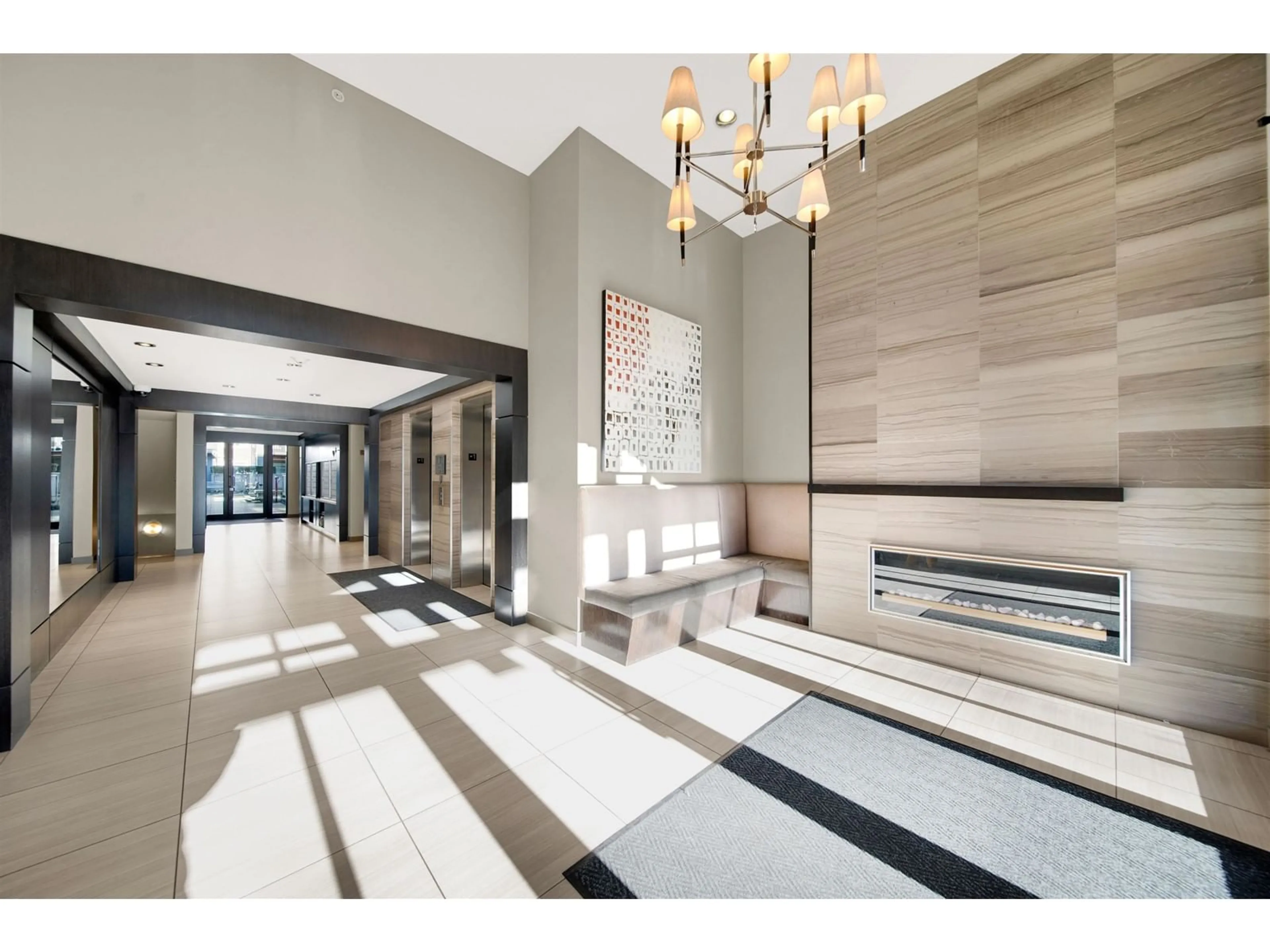 Lobby for 320 - 21009 56, Langley British Columbia V3A0C9