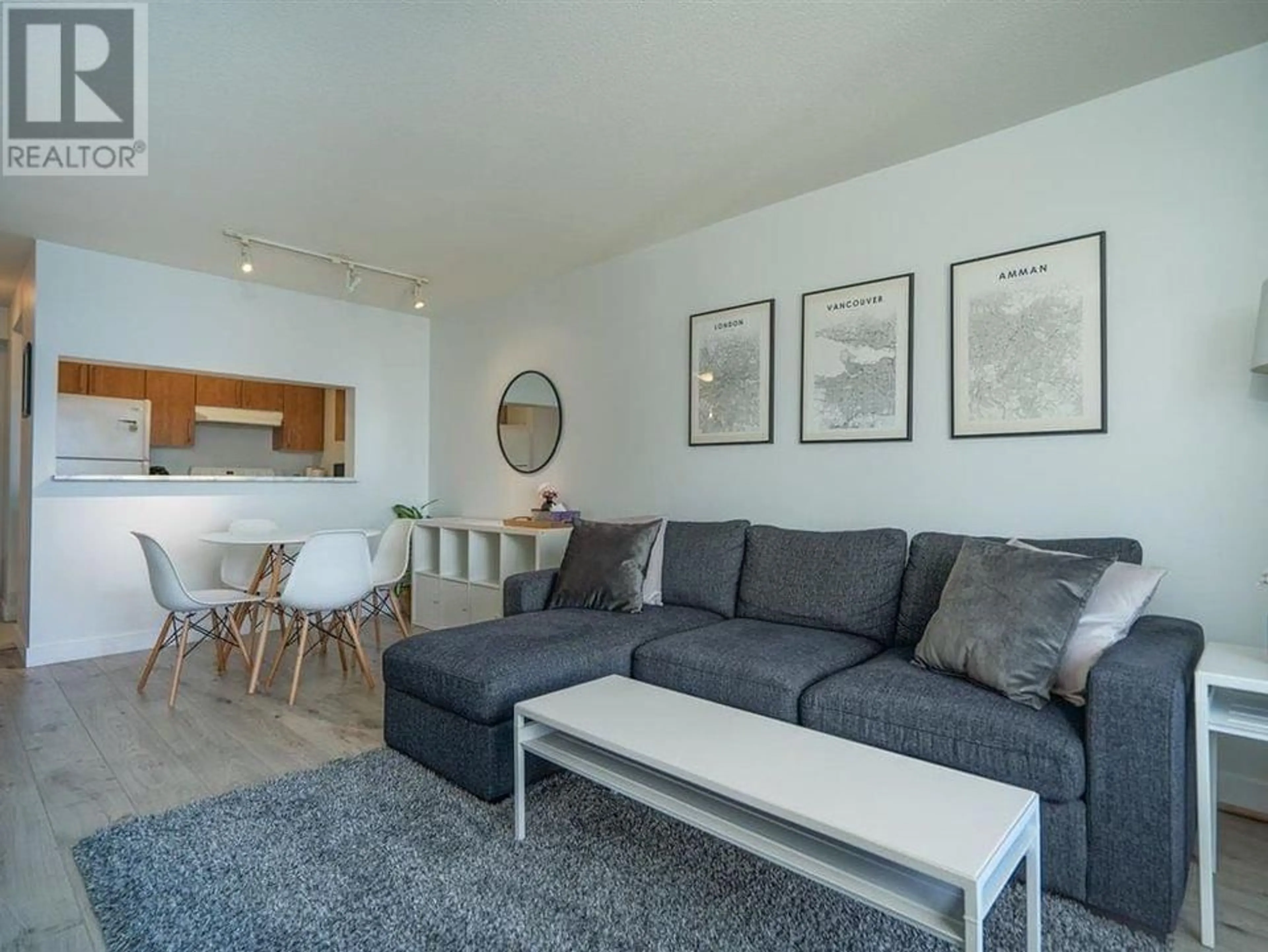 Living room with furniture, unknown for 2301 - 5380 OBEN STREET, Vancouver British Columbia V5R6H7