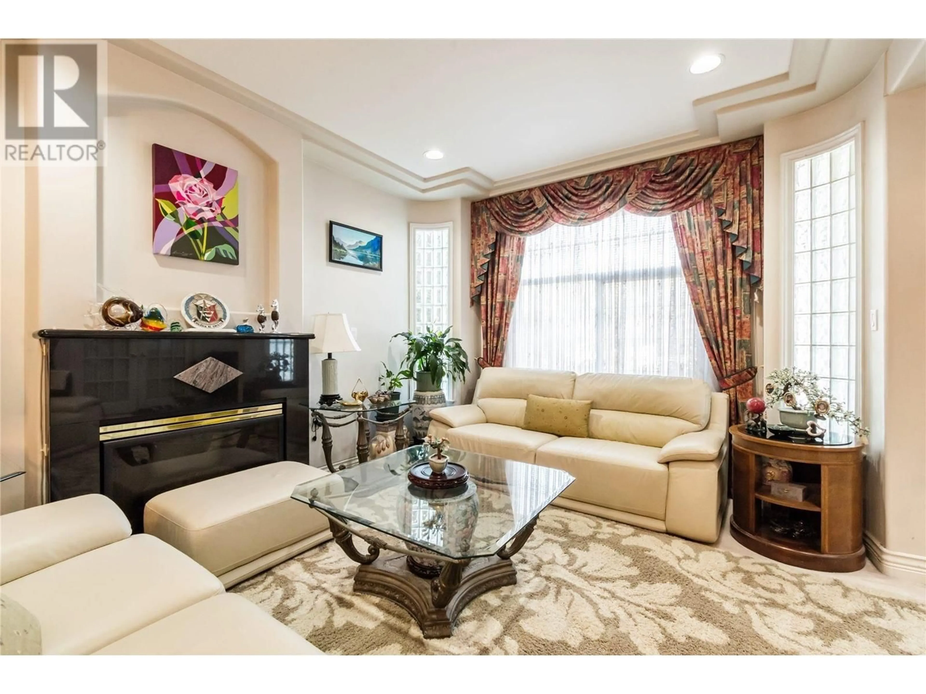 Living room with furniture, unknown for 12520 CAMERON DRIVE, Richmond British Columbia V6V2T6