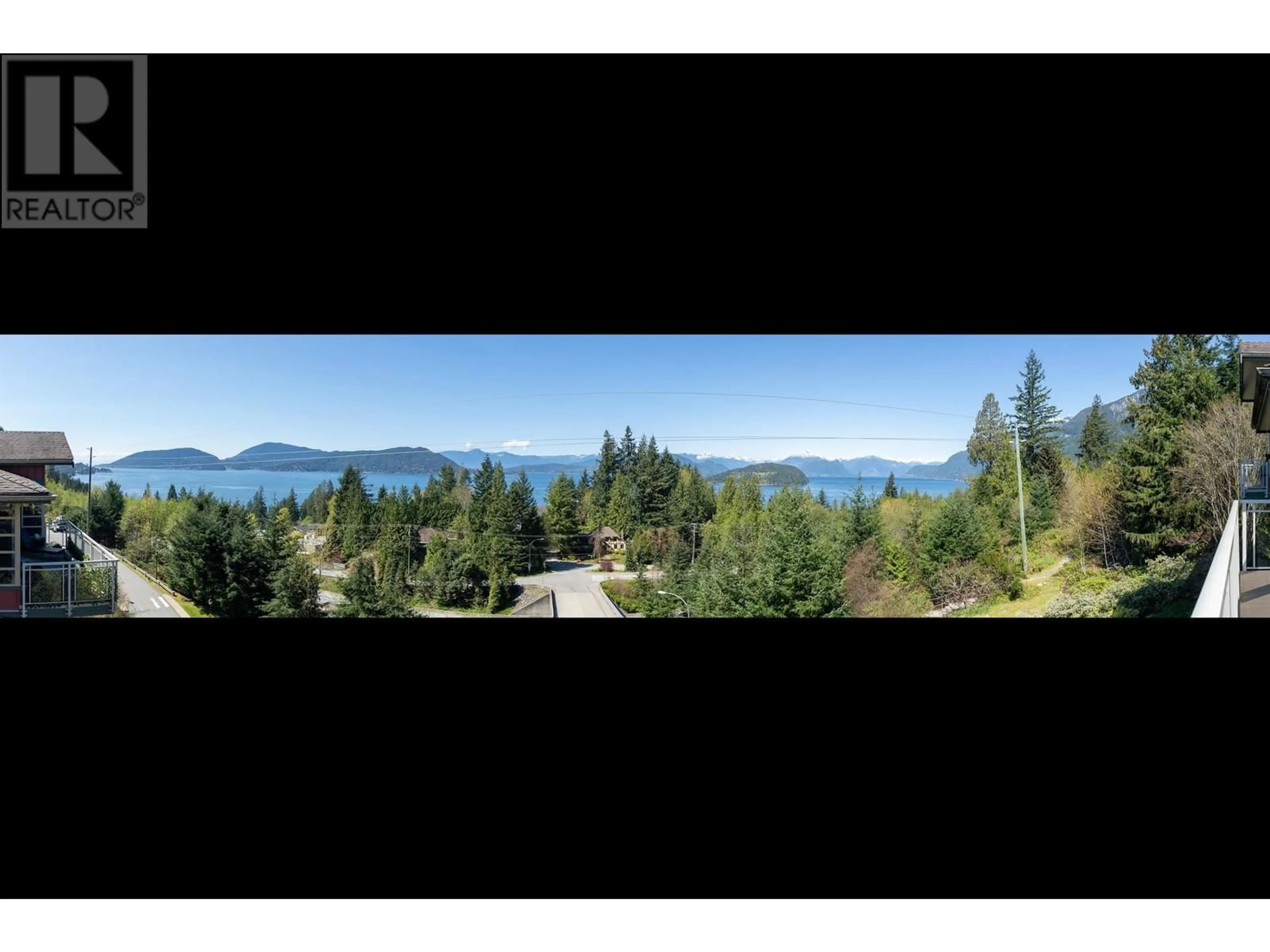 A pic from outside/outdoor area/front of a property/back of a property/a pic from drone, water/lake/river/ocean view for 8517 SEASCAPE DRIVE, West Vancouver British Columbia V7W3J7